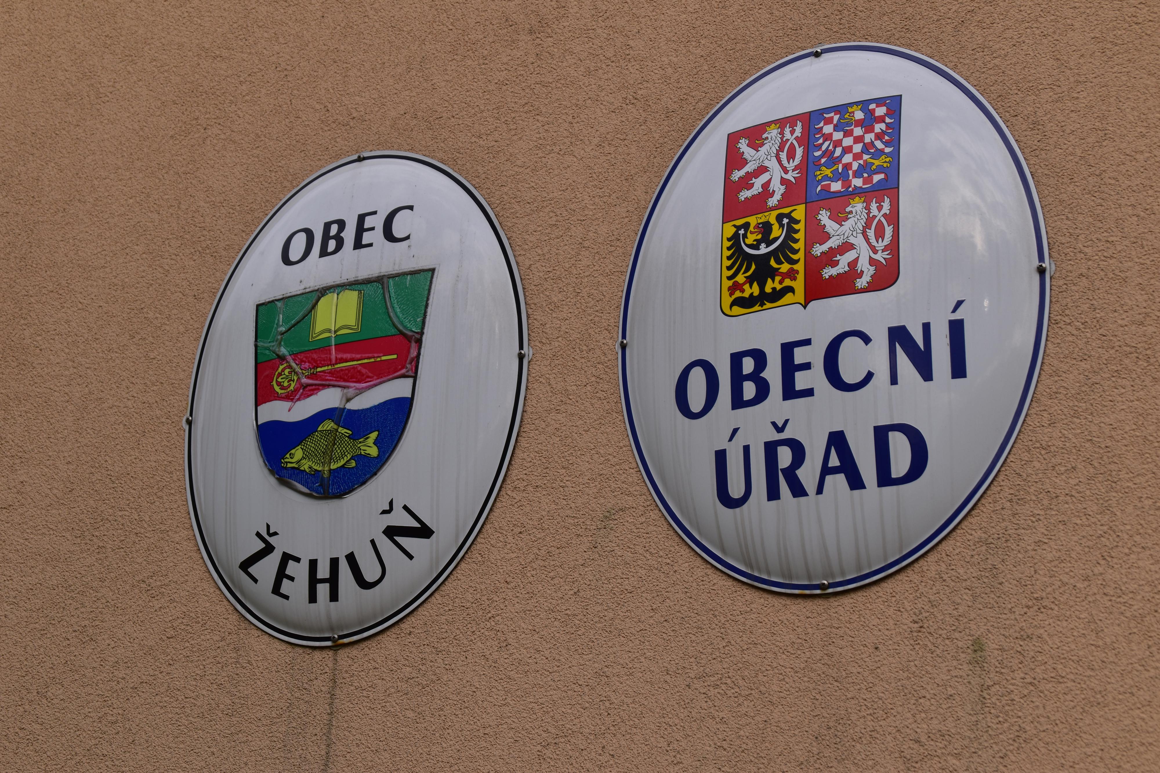 Žehuň - obecní úřad foto 3