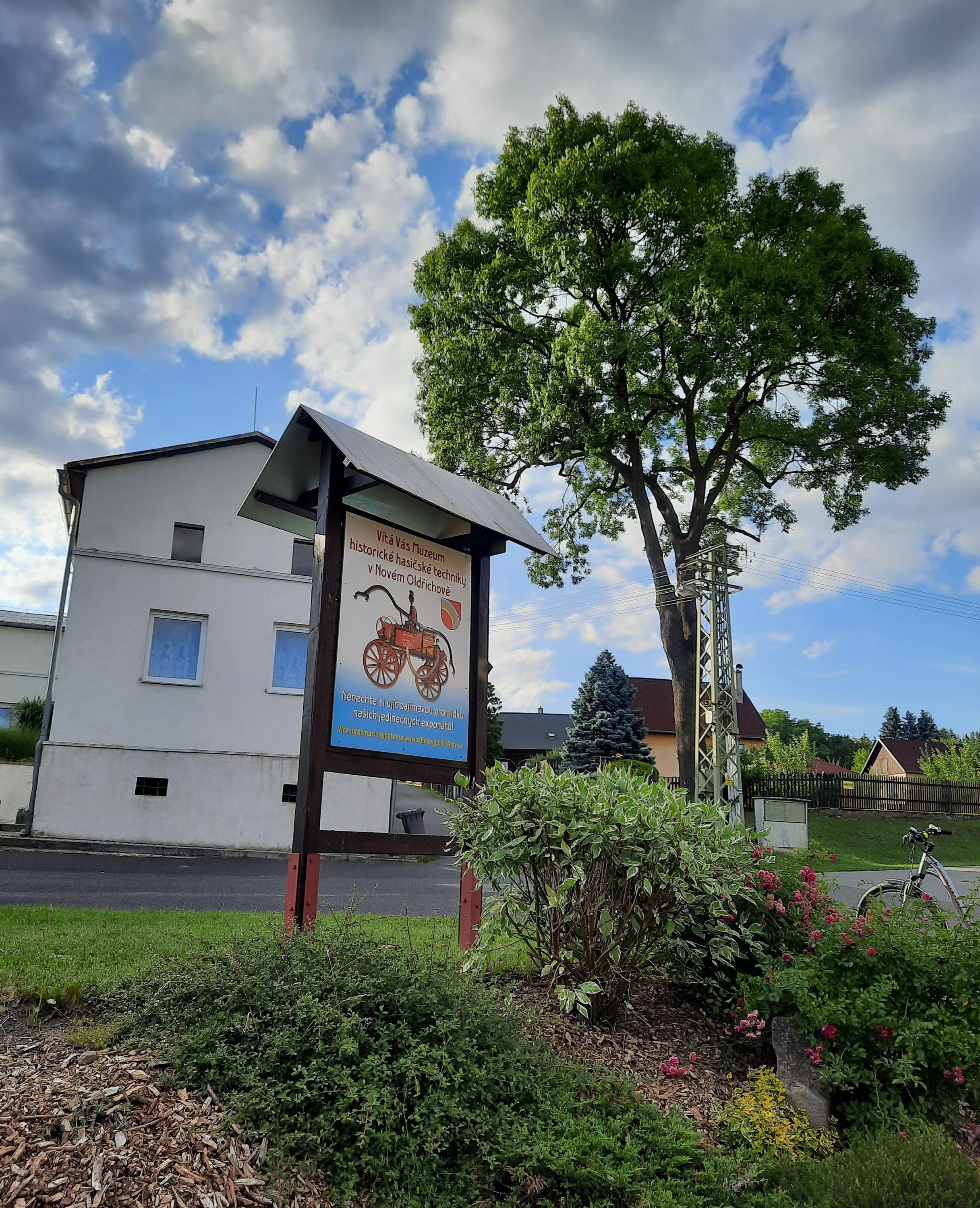 Sbor dobrovolných hasičů Nový Oldřichov - Hasičské muzeum foto 6