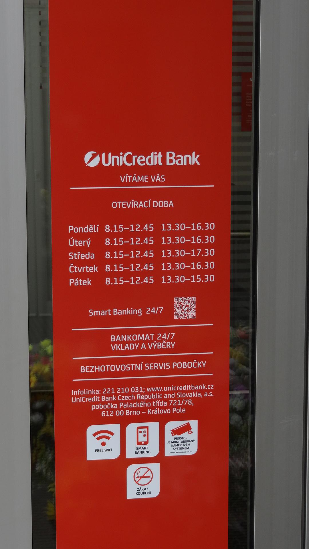UniCredit Bank Czech Republic and Slovakia, a.s. foto 4