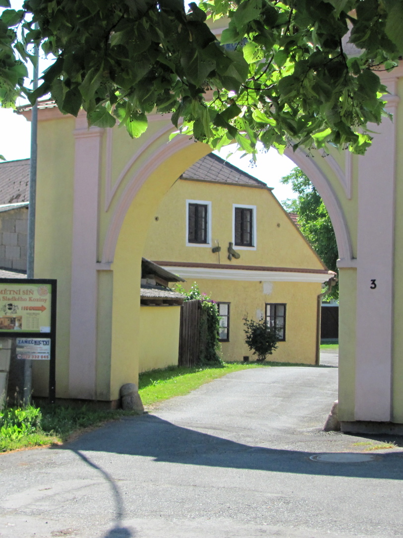 Pamětní síň Jana Sladkého Koziny Újezd