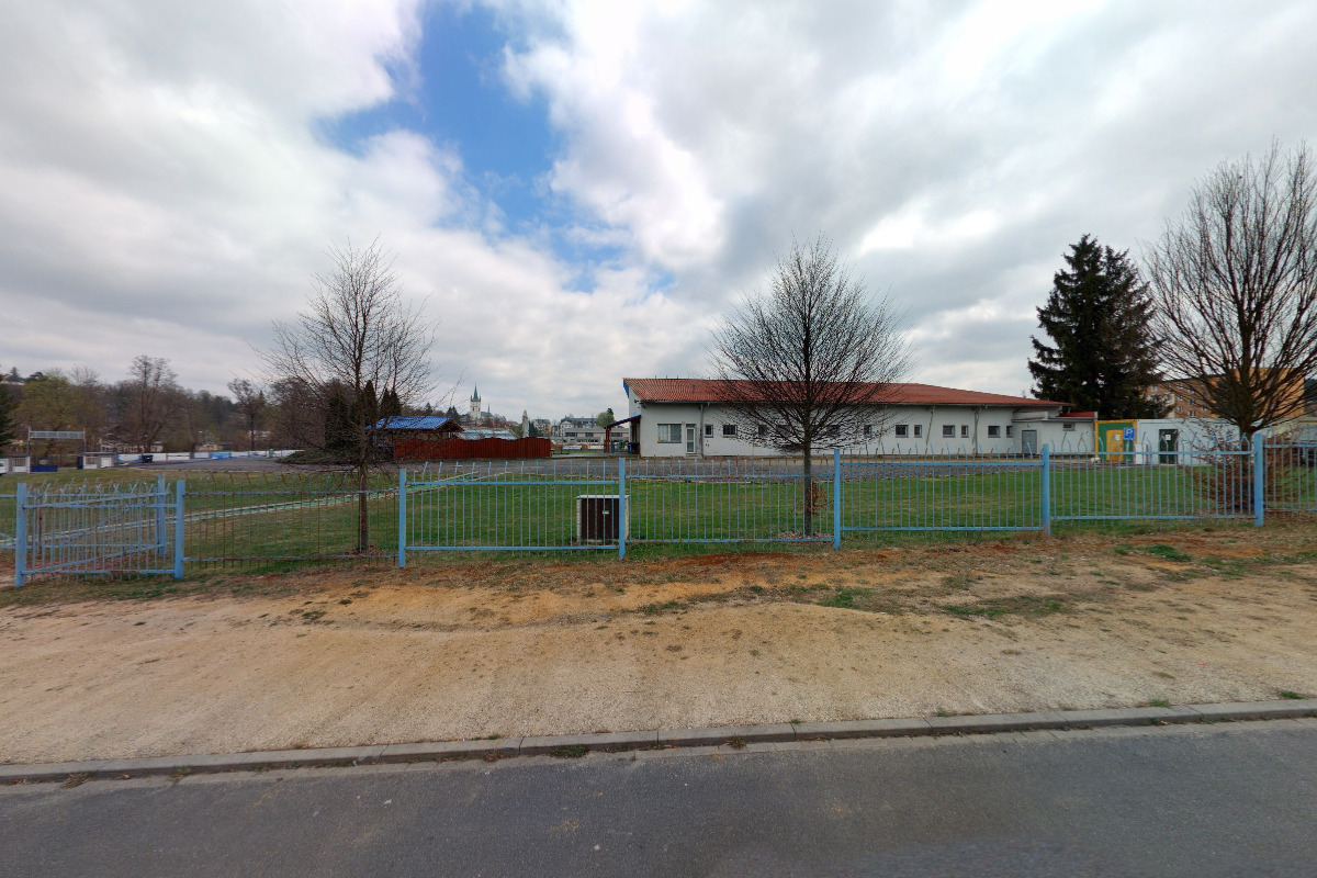 Občerstvení na hřišti foto 1