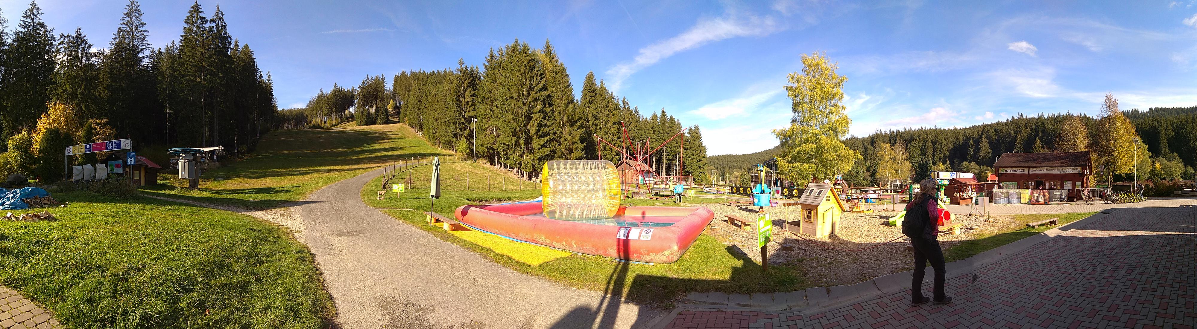 NA BÍLÉ | DĚTSKÝ LETNÍ PARK foto 3