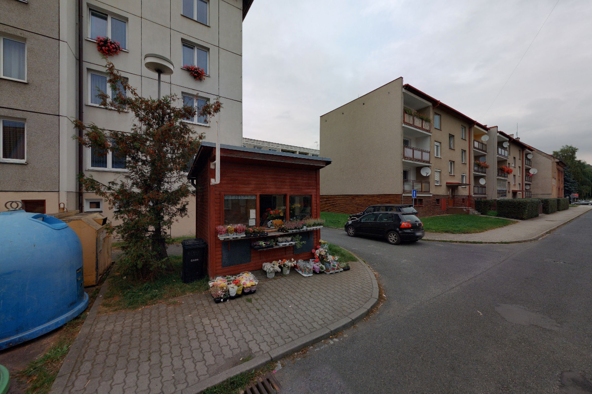 Julie Königová - Květinářství foto 1