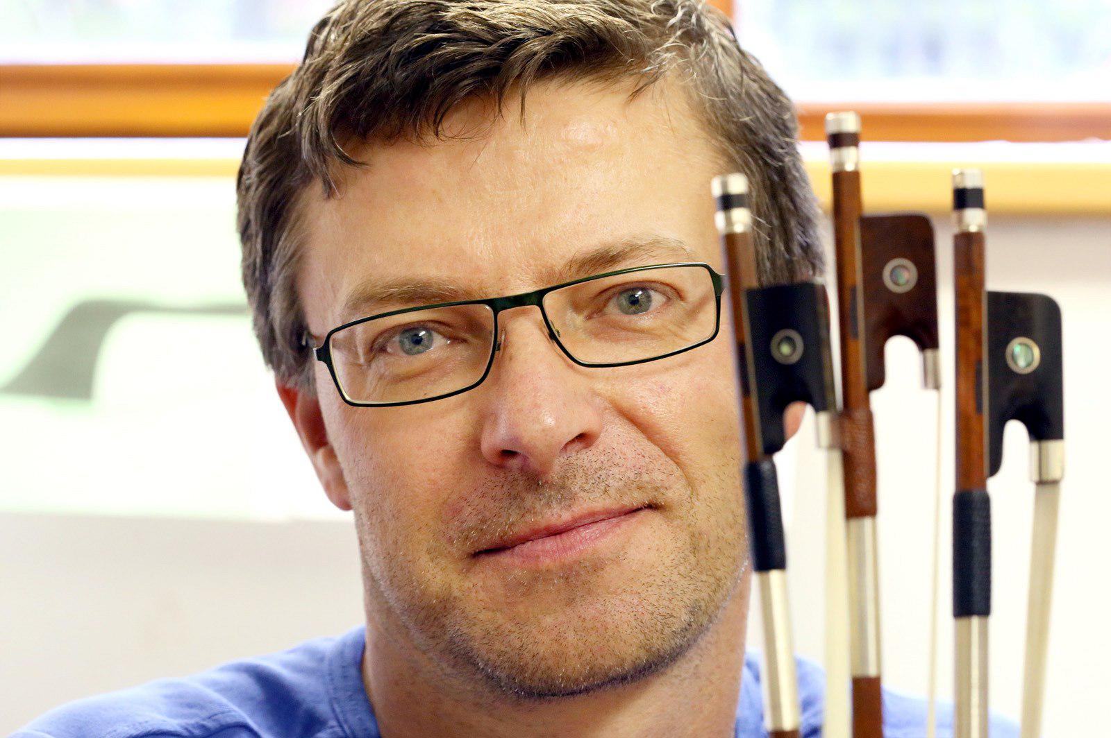 Radek Horčička - výroba smyčců