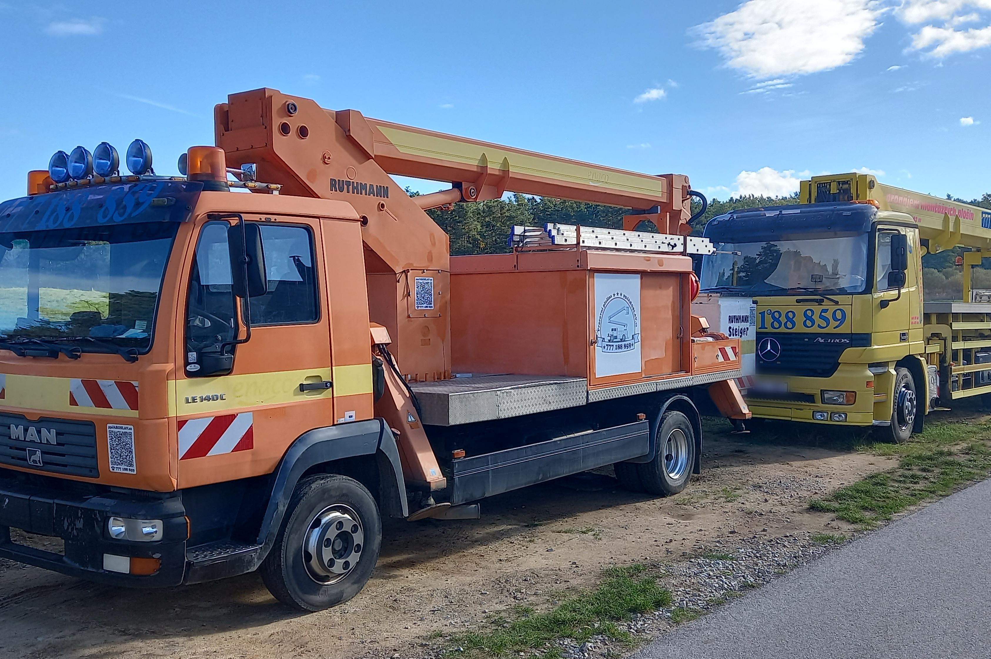 JAROSLAV - Pracovní vysokozdvižné plošiny