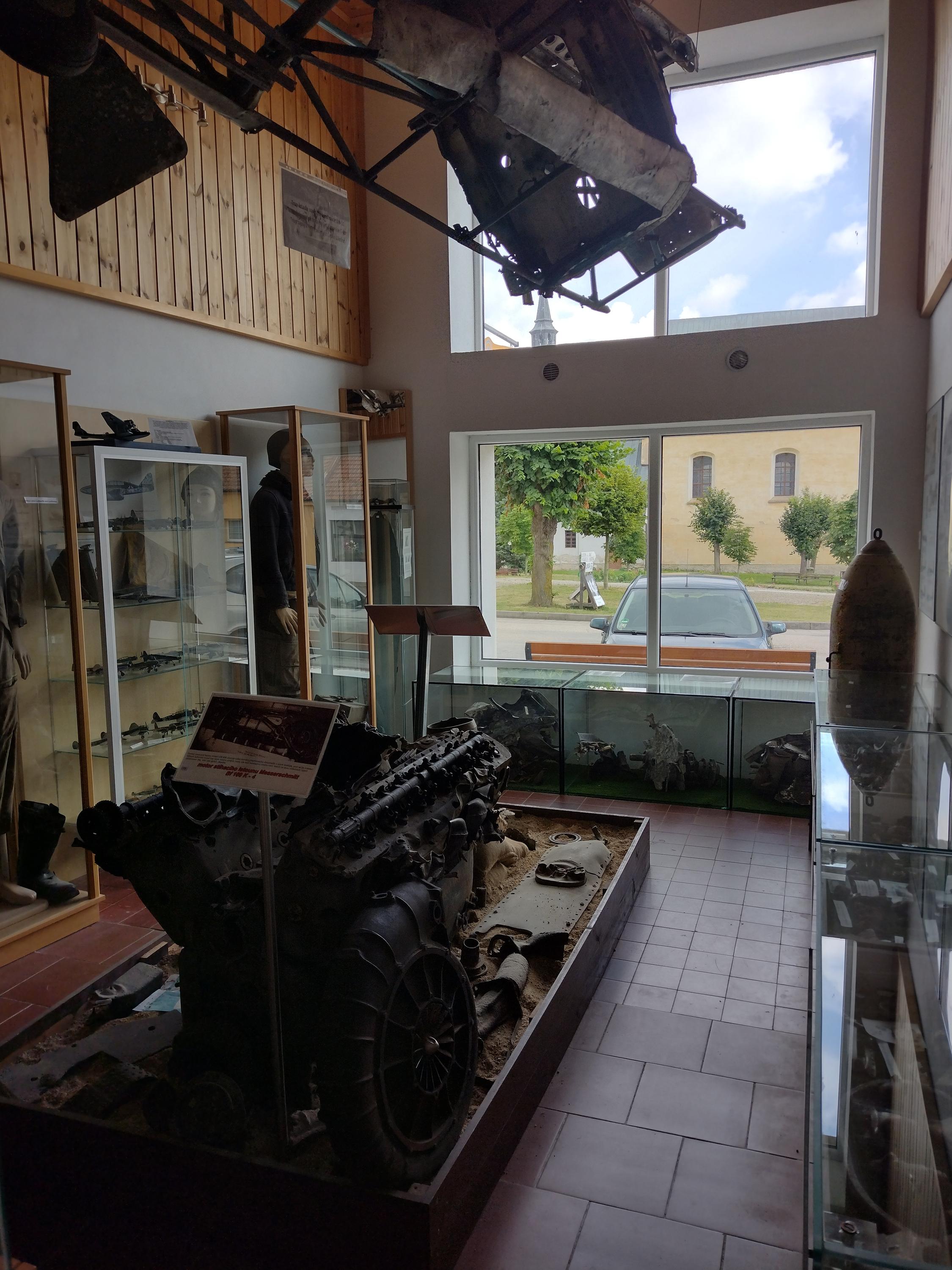 Letecké muzeum Deštná foto 5