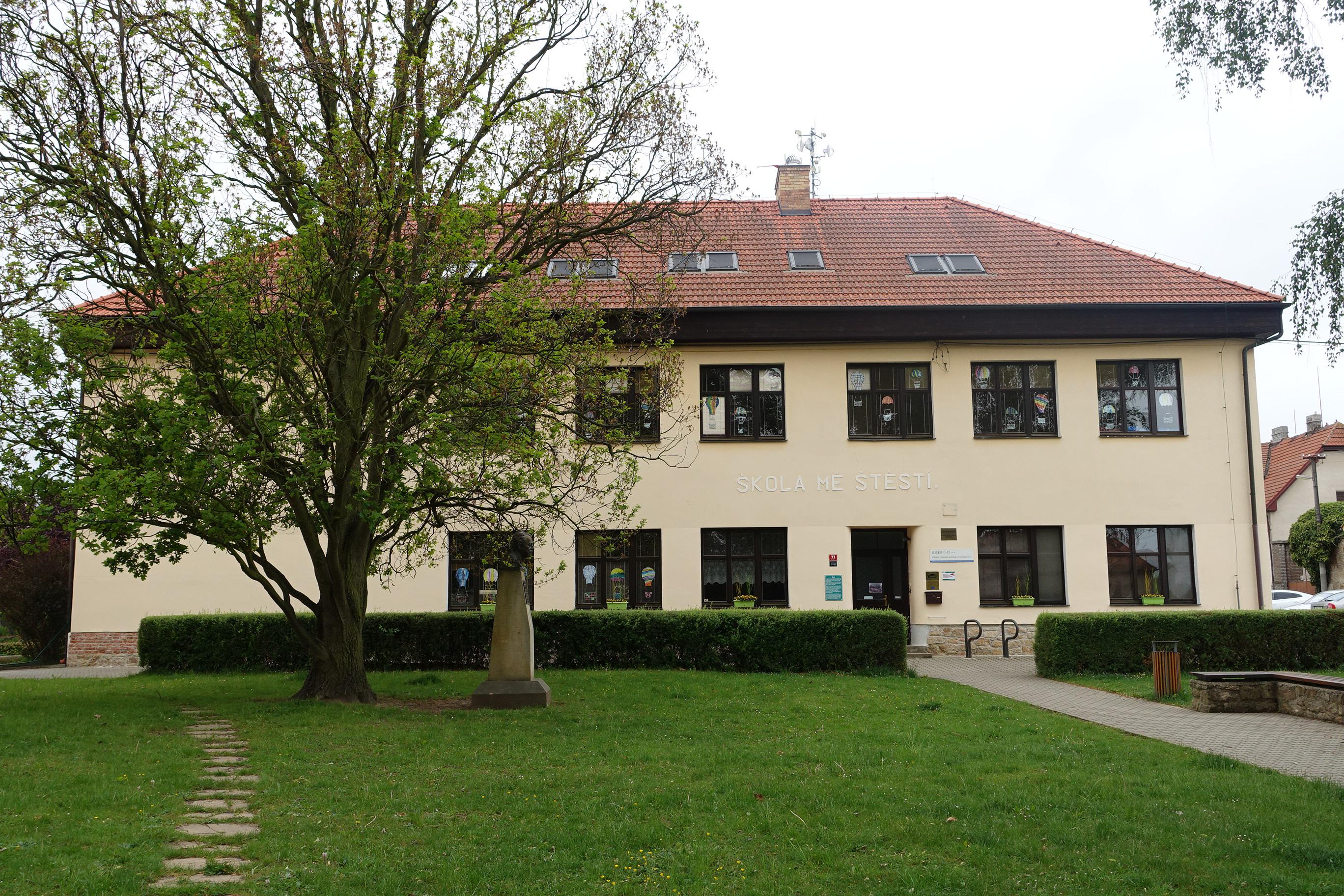 ZŠ a MŠ Družec, Ke Kostelu foto 2