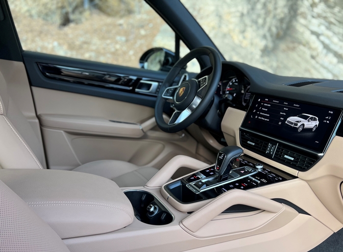 Autopůjčovna Praha Easy foto 2