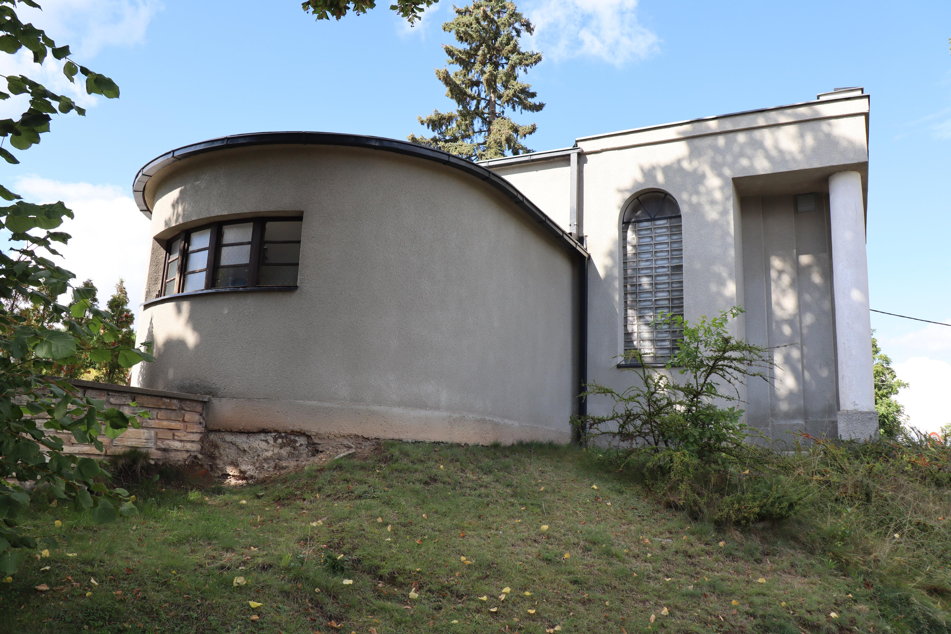 Smuteční síň Červený Kostelec foto 2