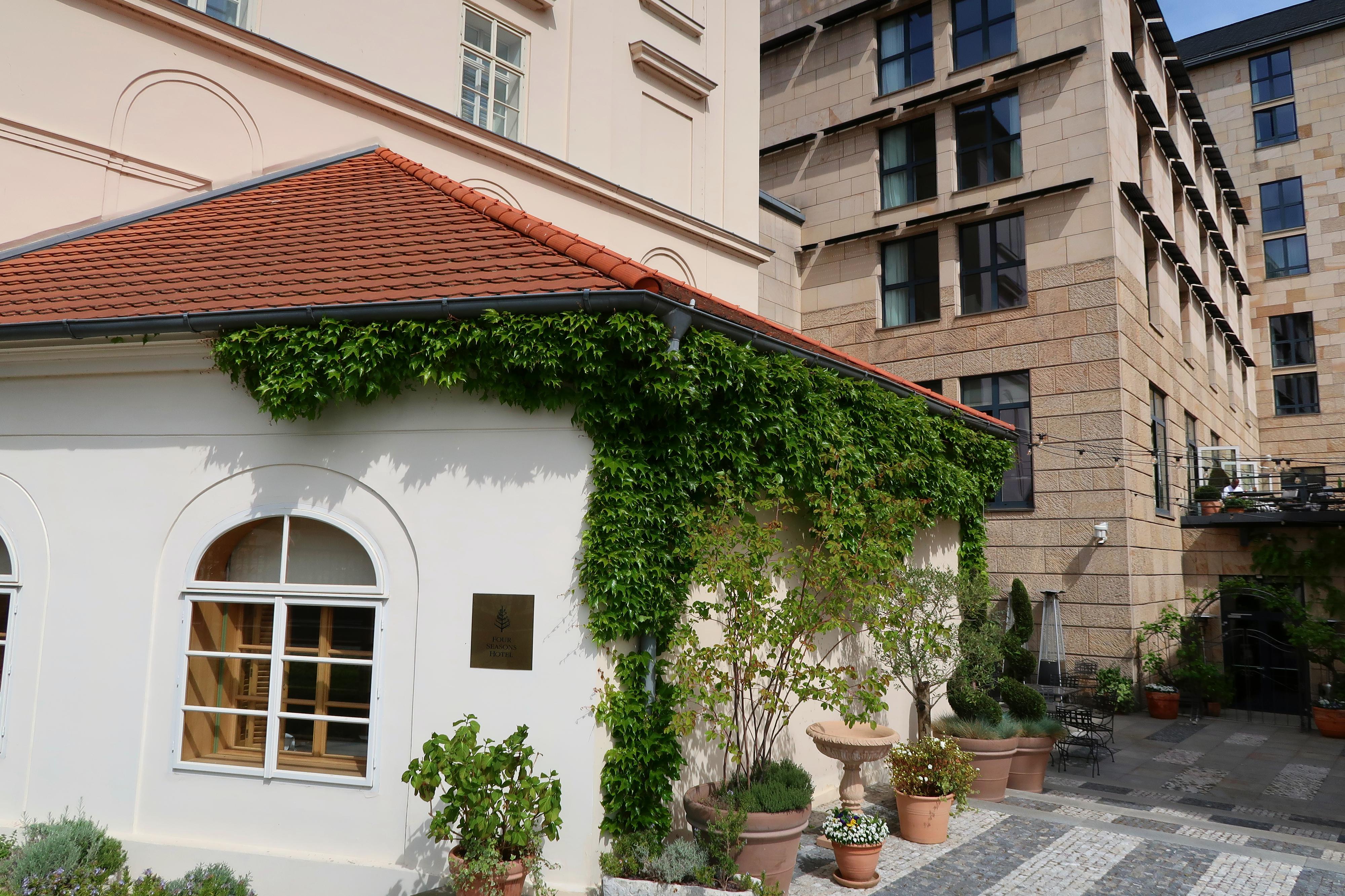 Hotel Four Seasons foto 4