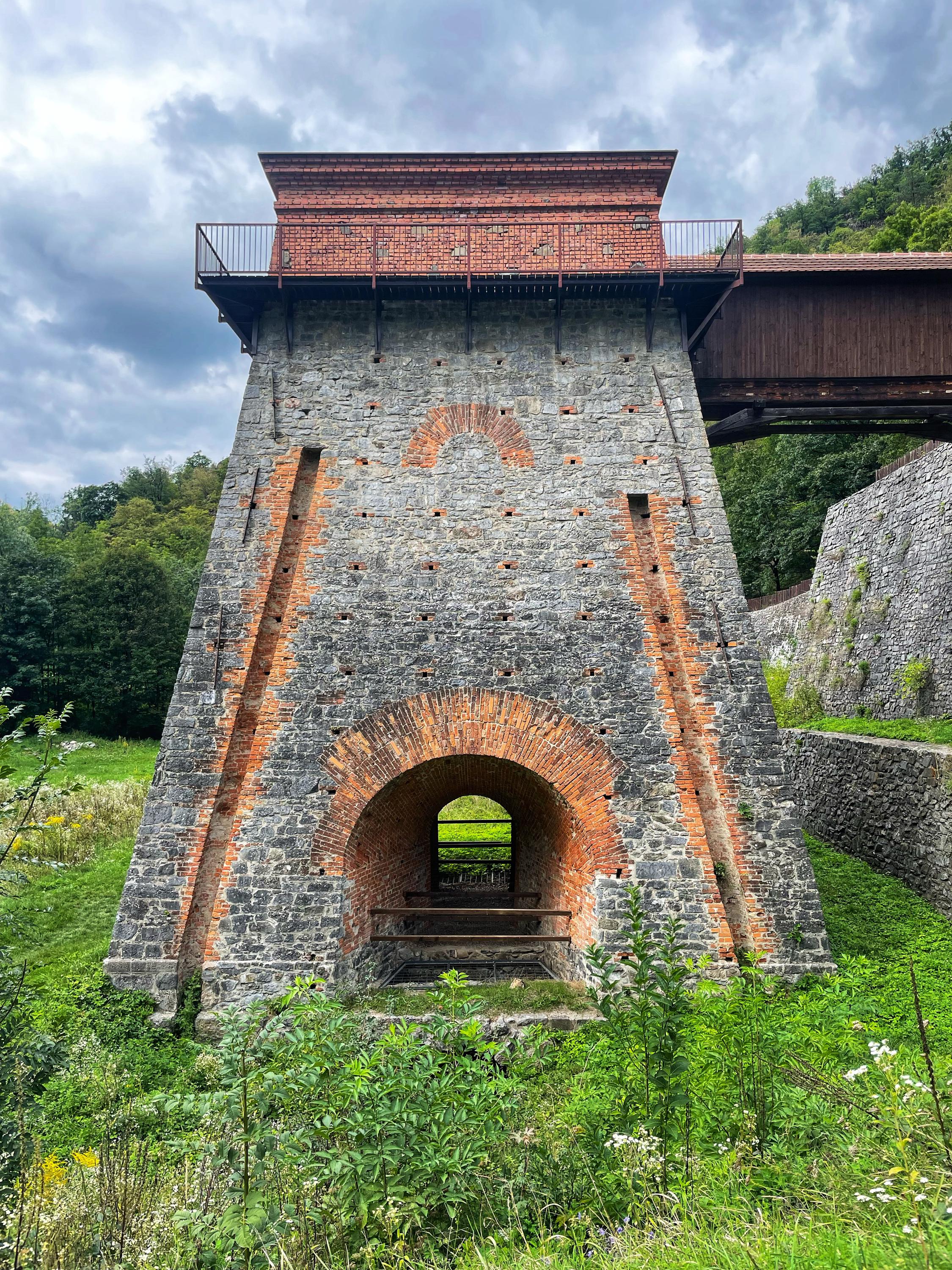 Stará huť u Adamova foto 2