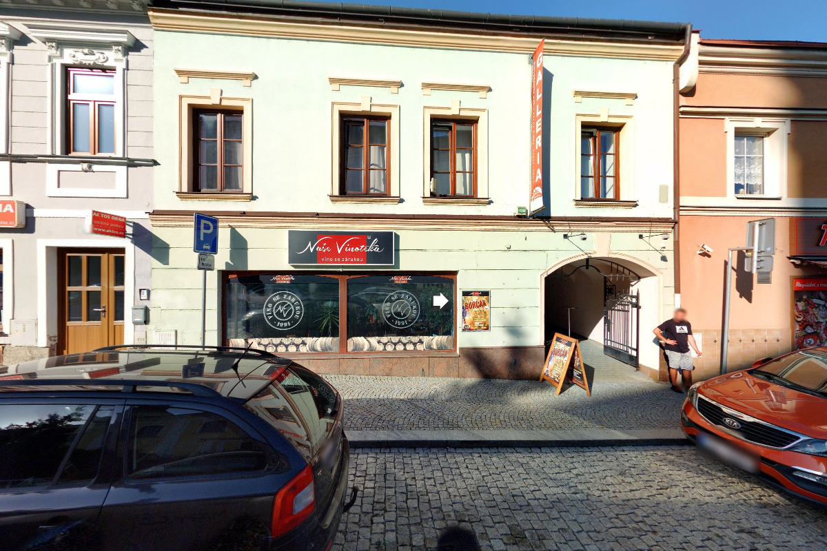 Manikúra a Pedikúra U Růžky