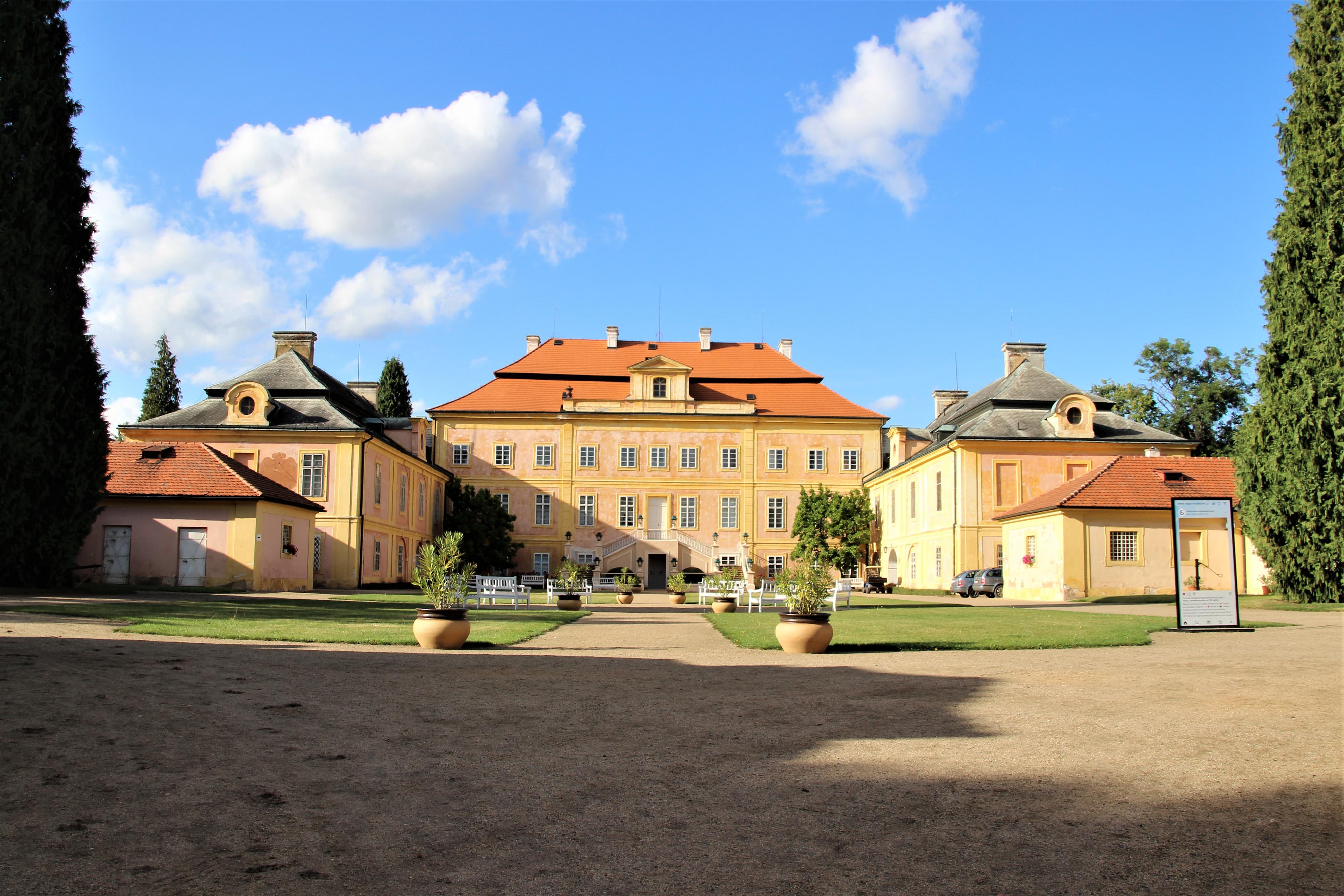 Státní zámek Krásný Dvůr