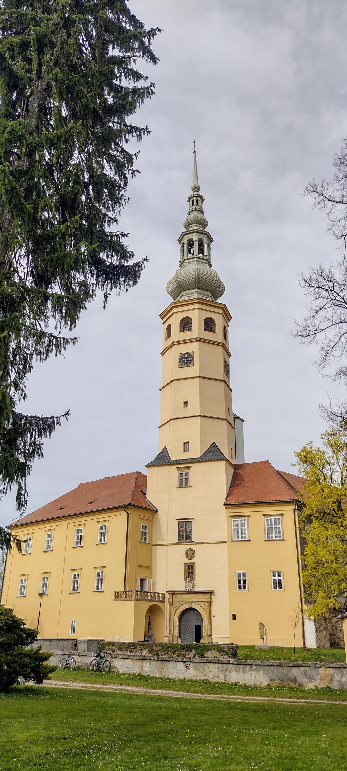 Zámek Tovačov foto 5