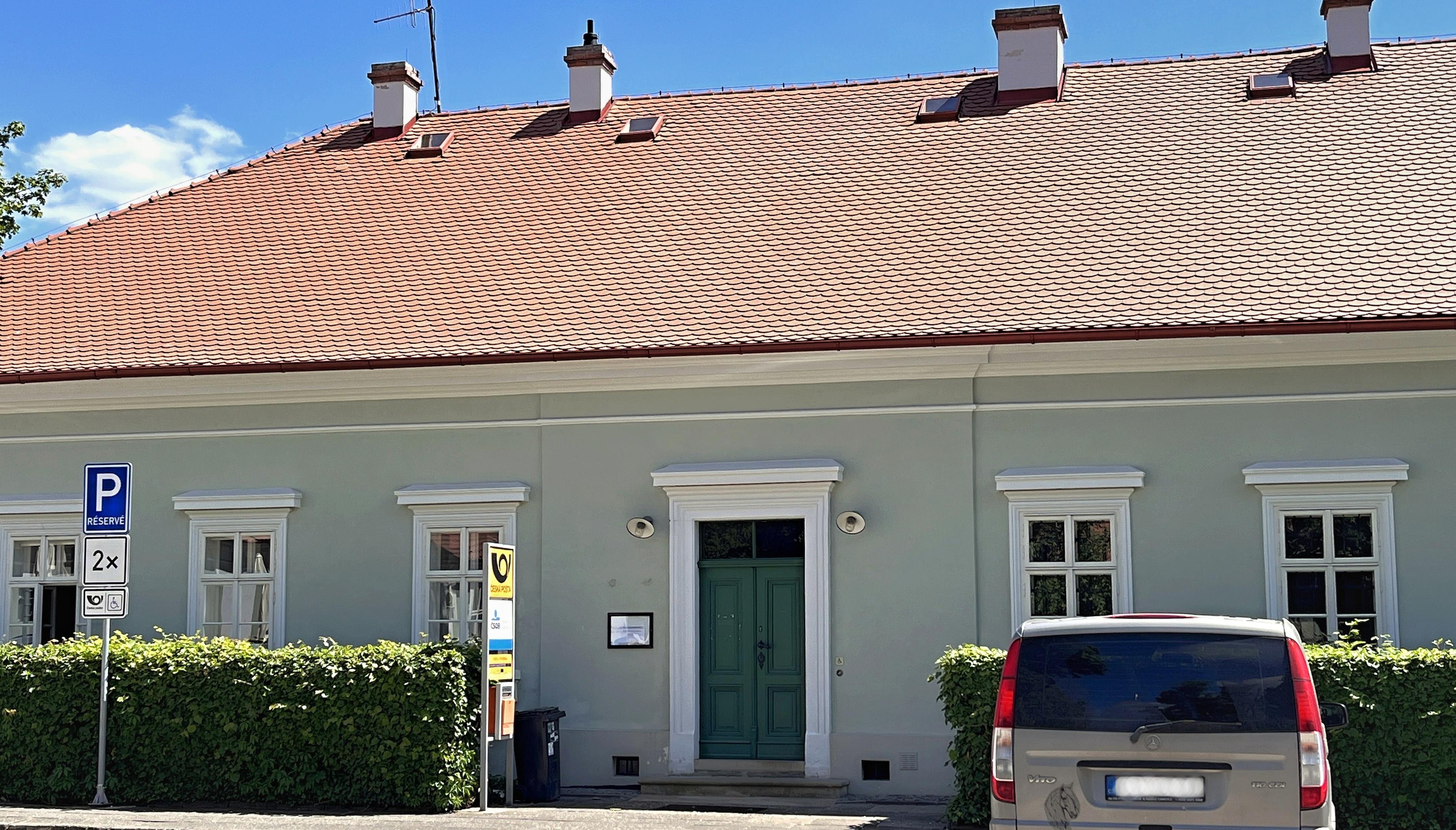 Pošta Kladruby nad Labem