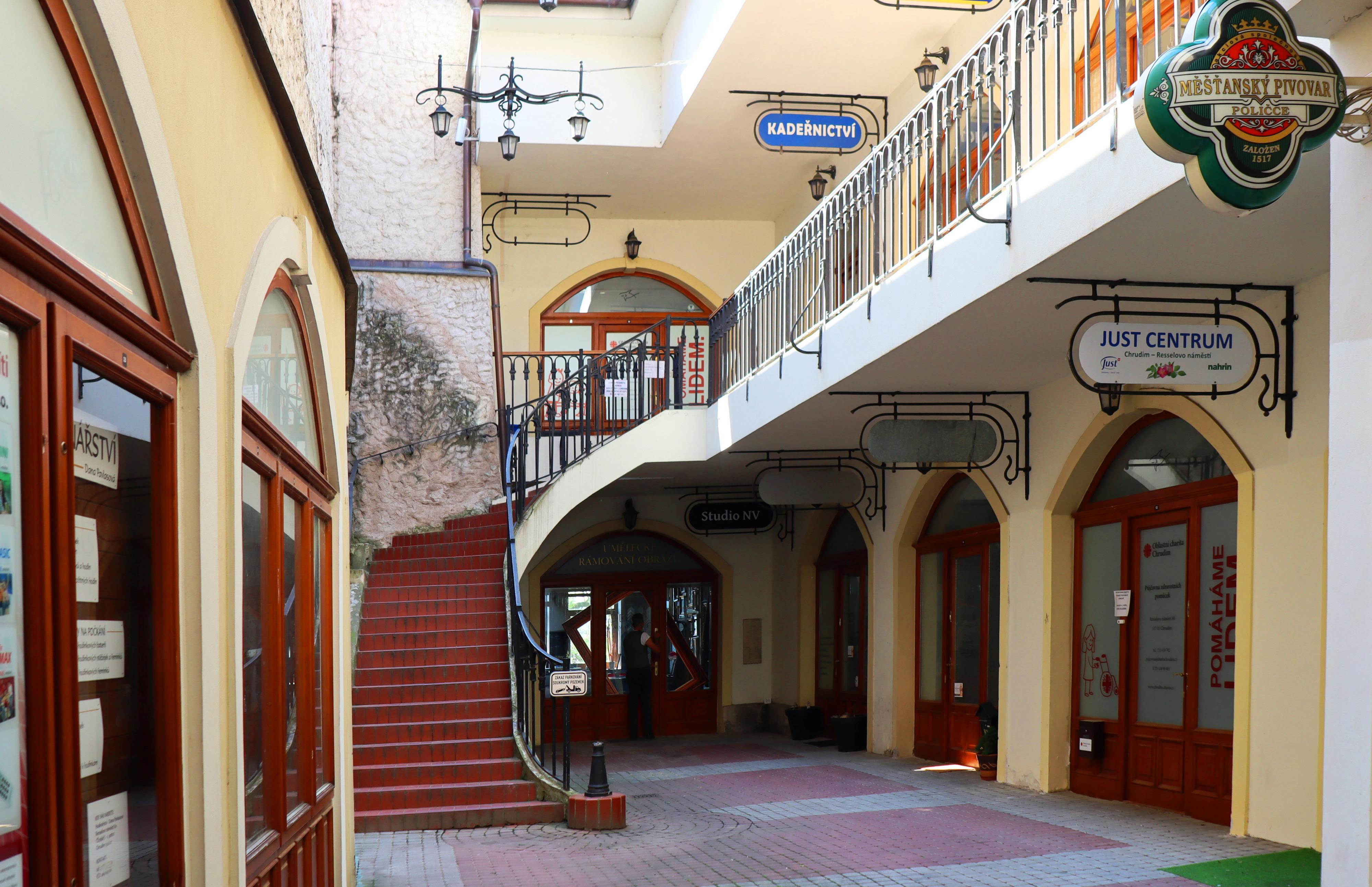 Umělecké rámování obrazů - Jaromír Švec foto 3