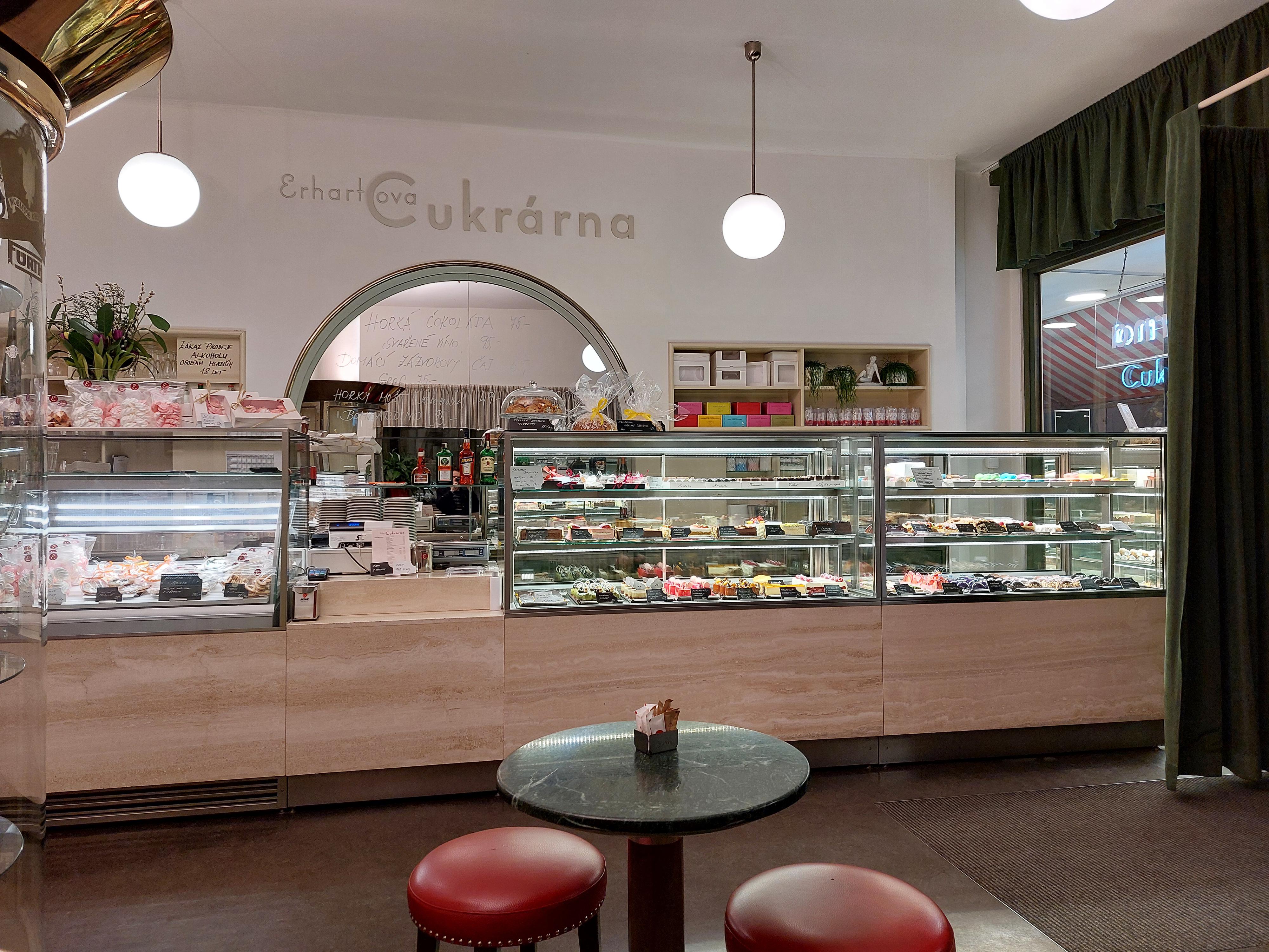 Erhartova cukrárna foto 5