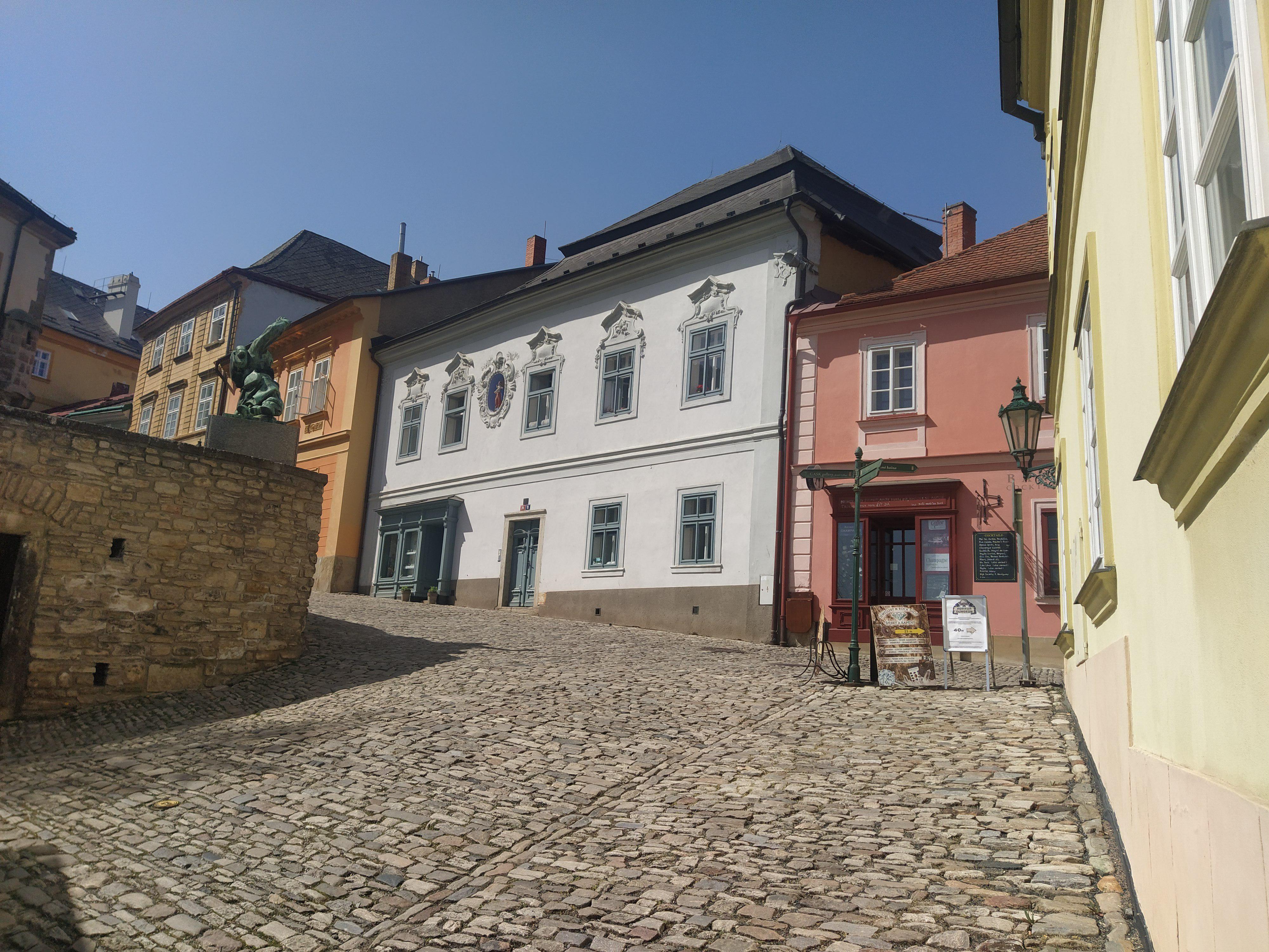 Barborská - cocktail and champagne bar foto 5