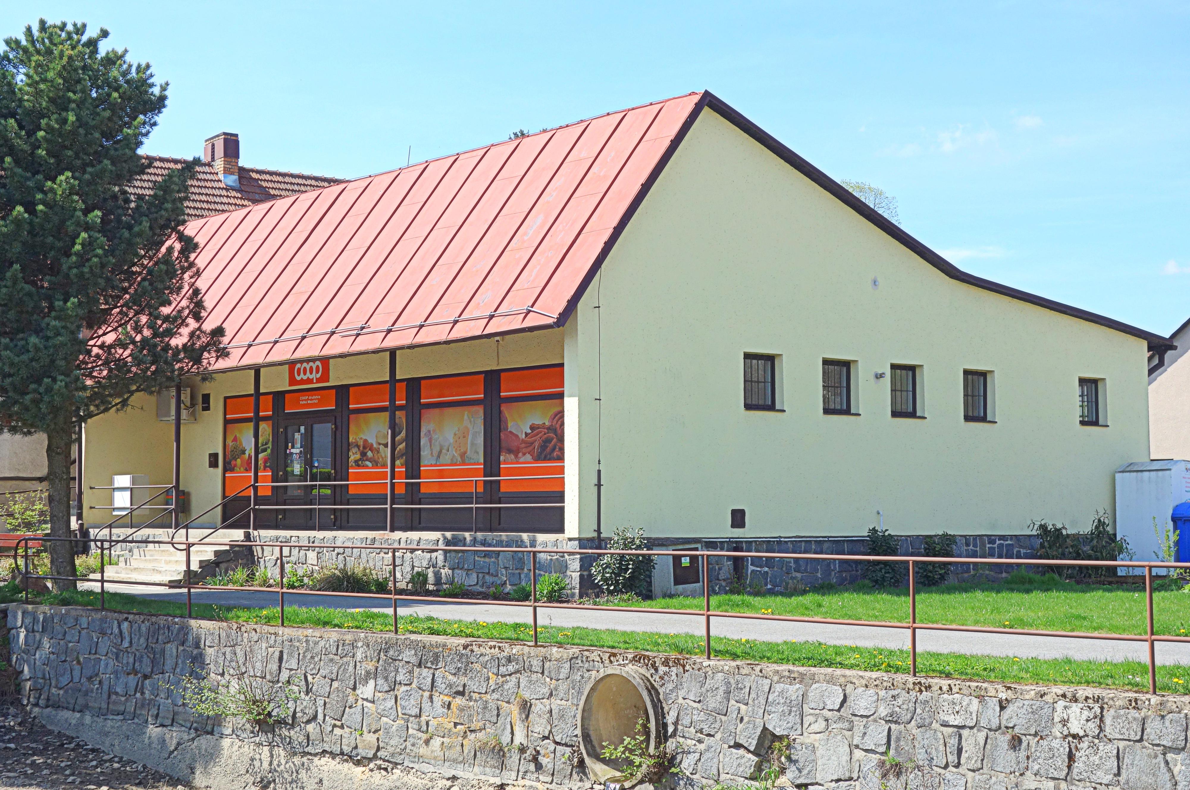 COOP družstvo Velké Meziříčí foto 2