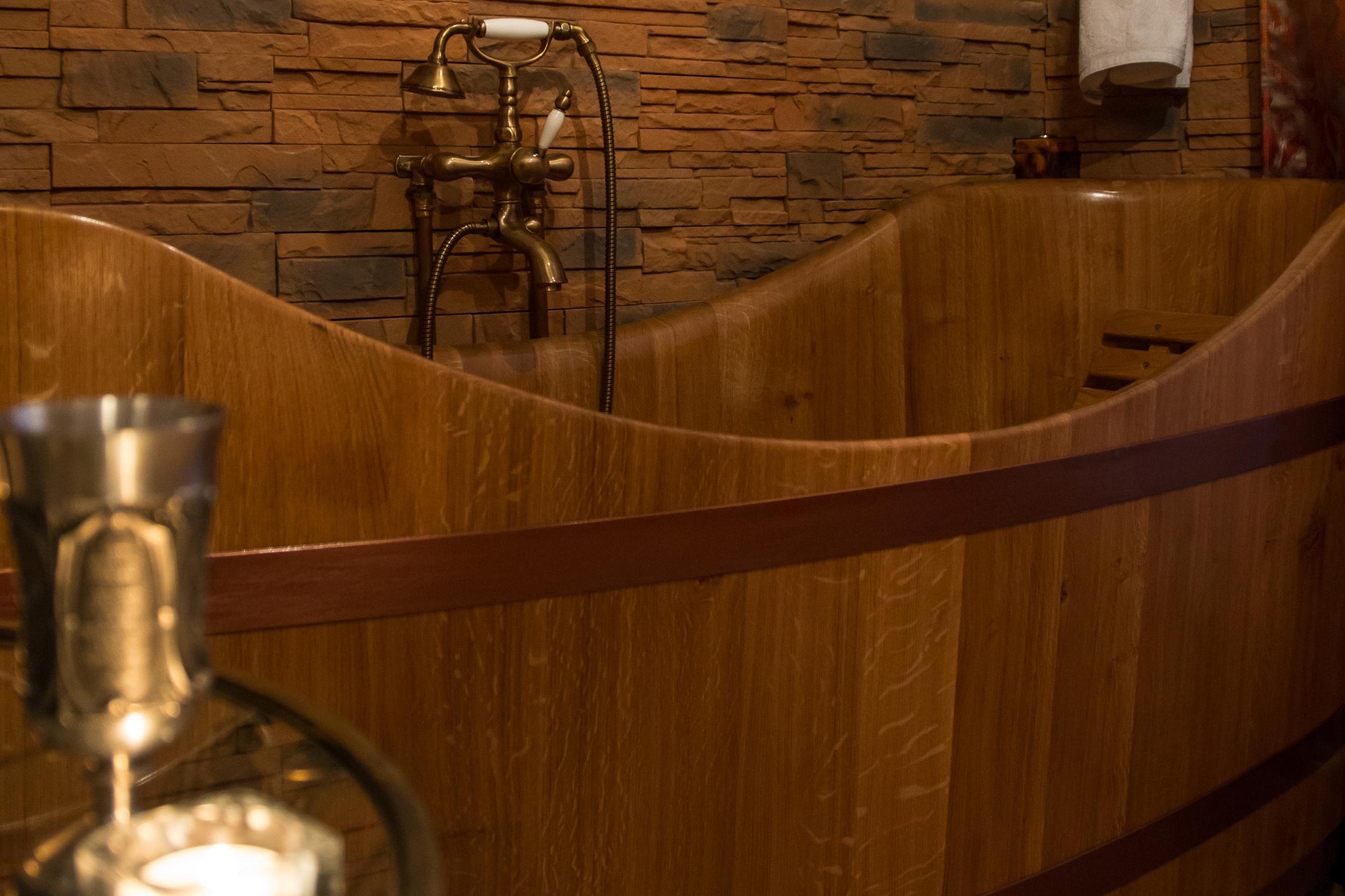 Romantika pro dva v Beskydech - VINNÝ WELLNESS