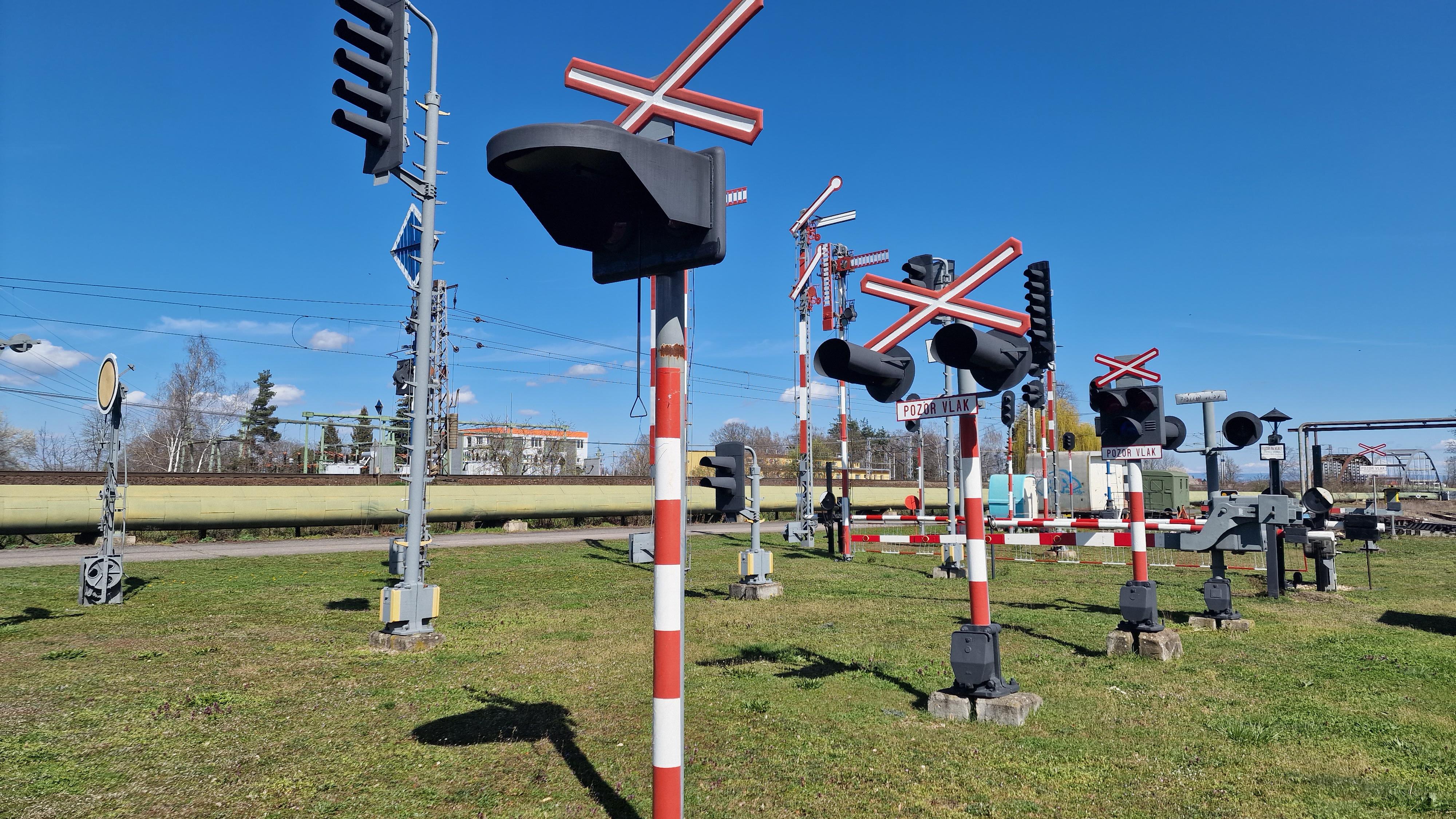 Železniční muzejní expozice sdělovací a zabezpečovací techniky foto 2