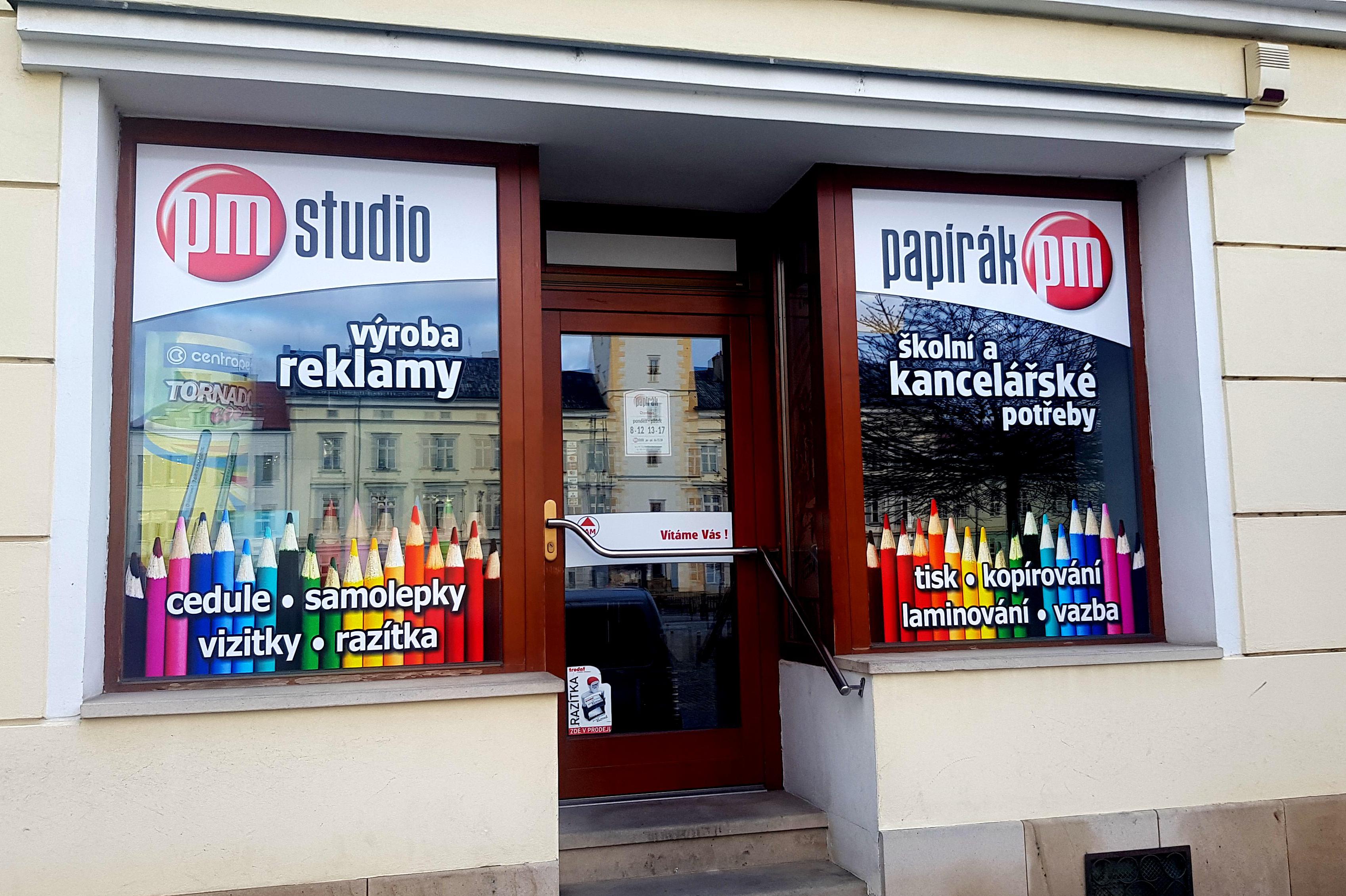 PM studio - Papírák