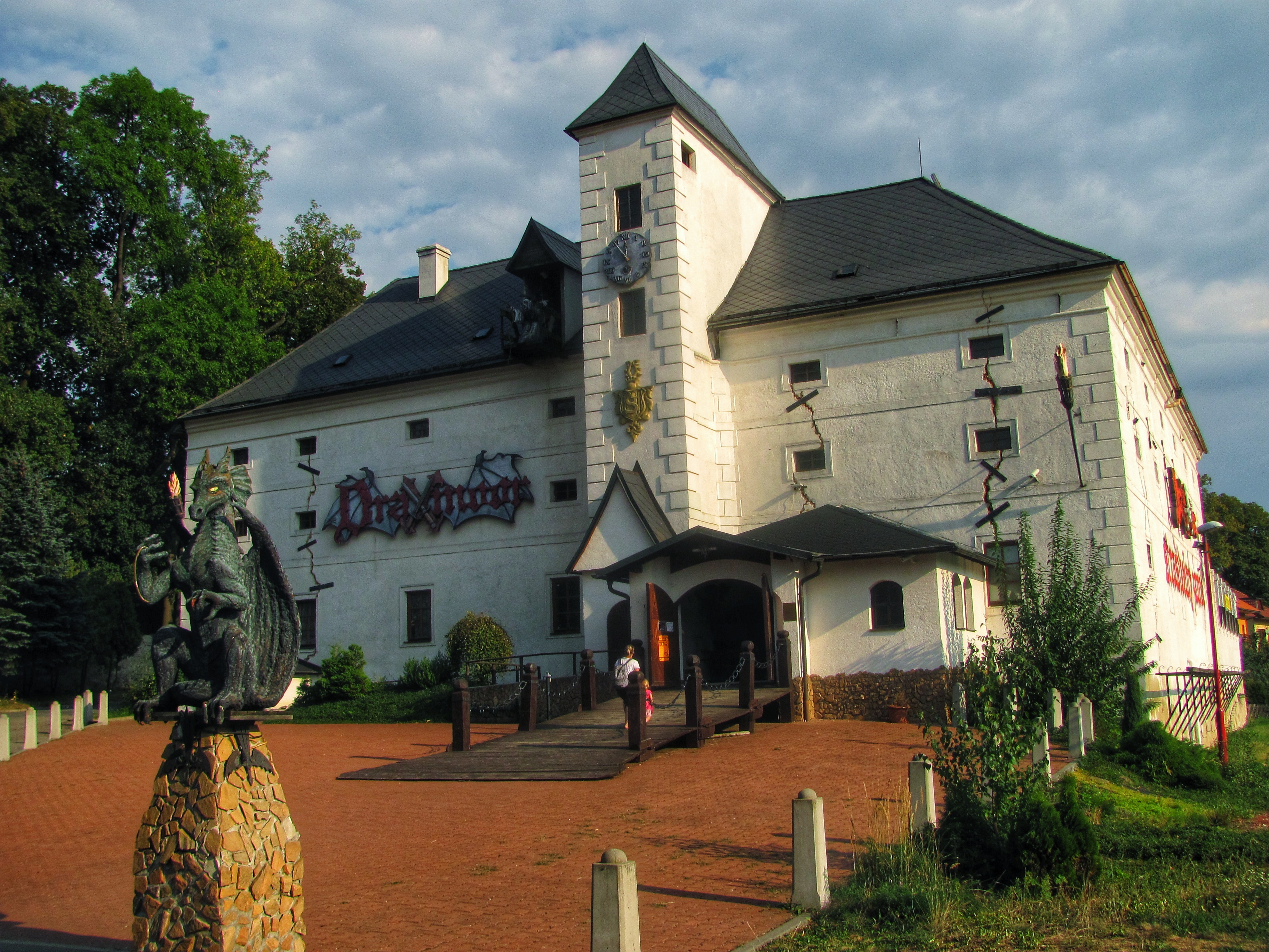 Strašidelný zámek Draxmoor foto 5