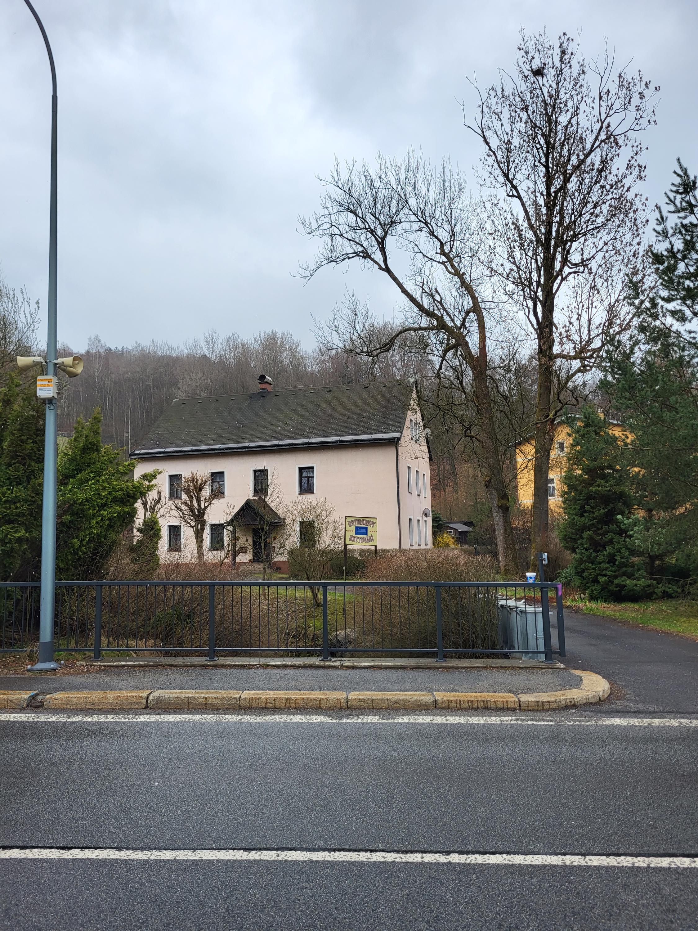 Ubytování v soukromí Desná foto 2