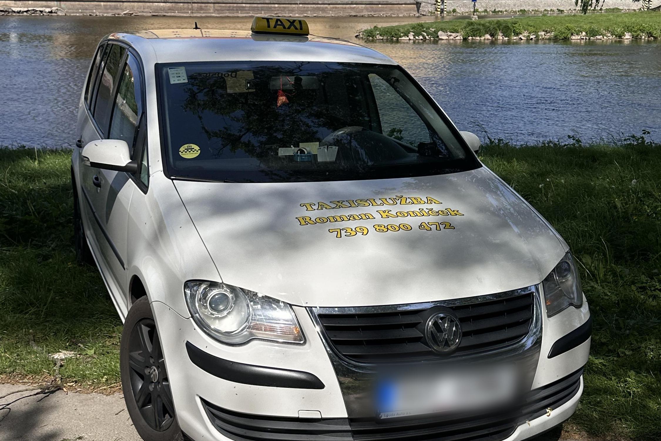 Taxislužba Roman Koníček