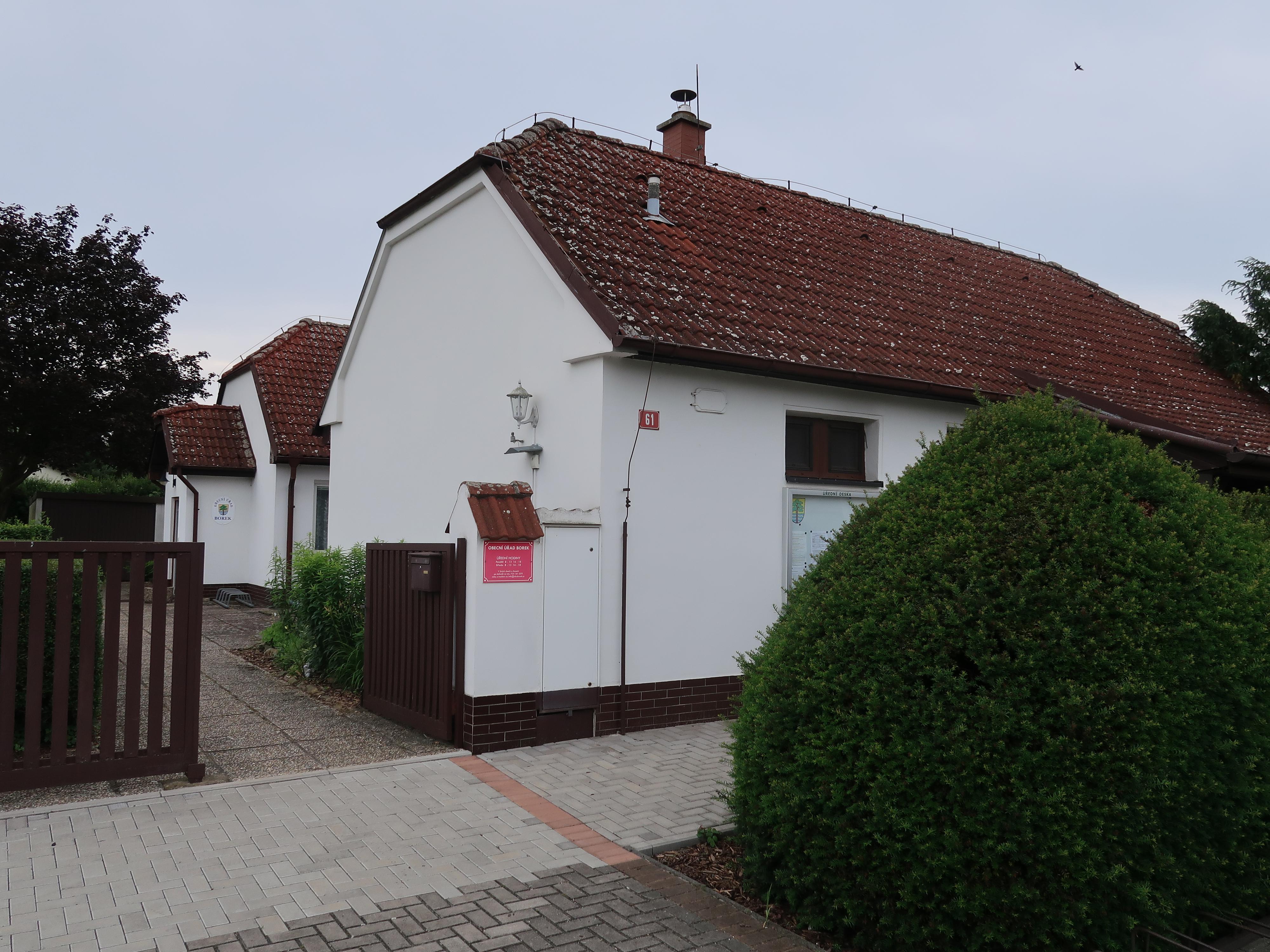 Borek - obecní úřad