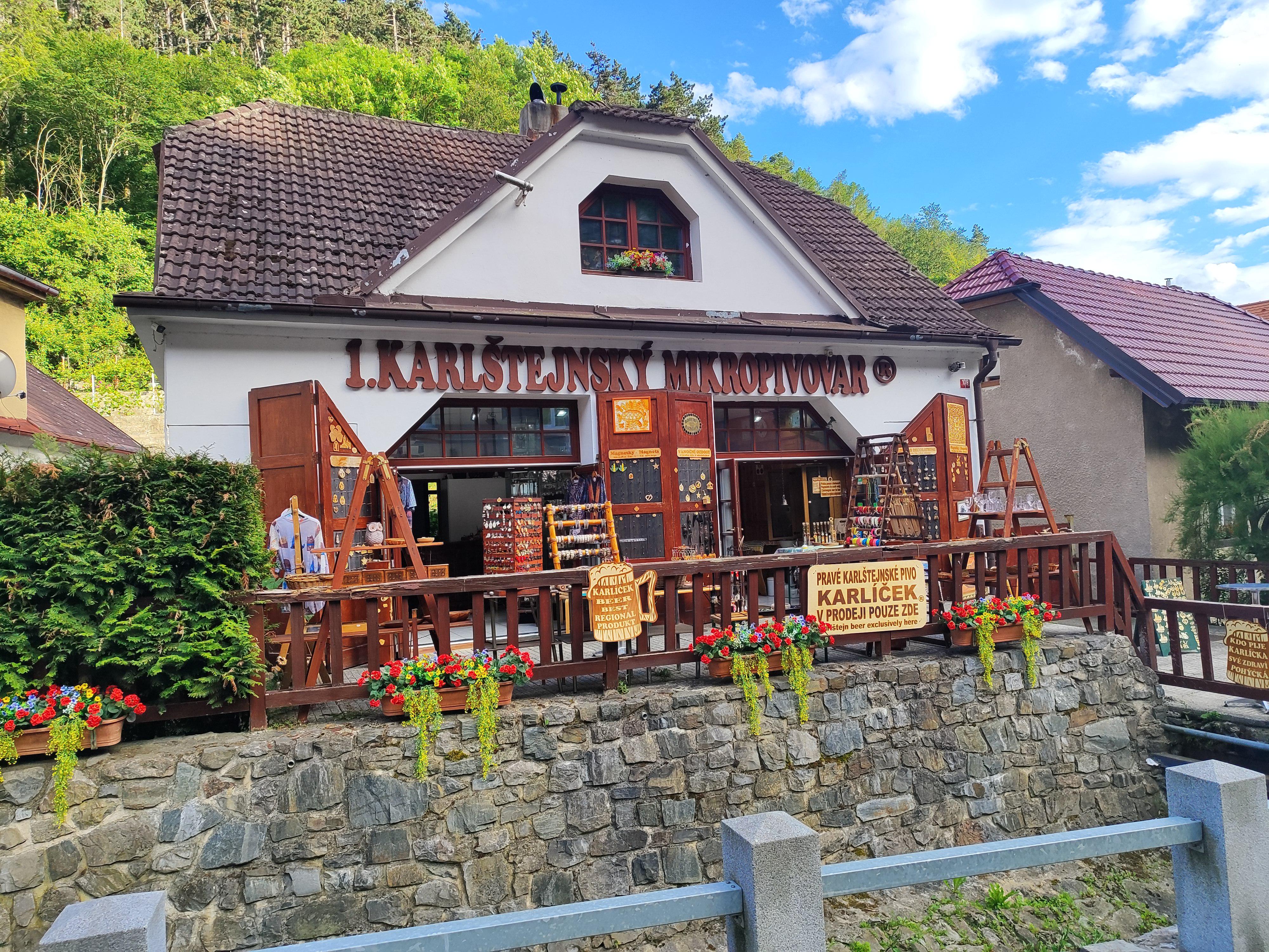 1. karlštejnský mikropivovar Karlíček foto 2