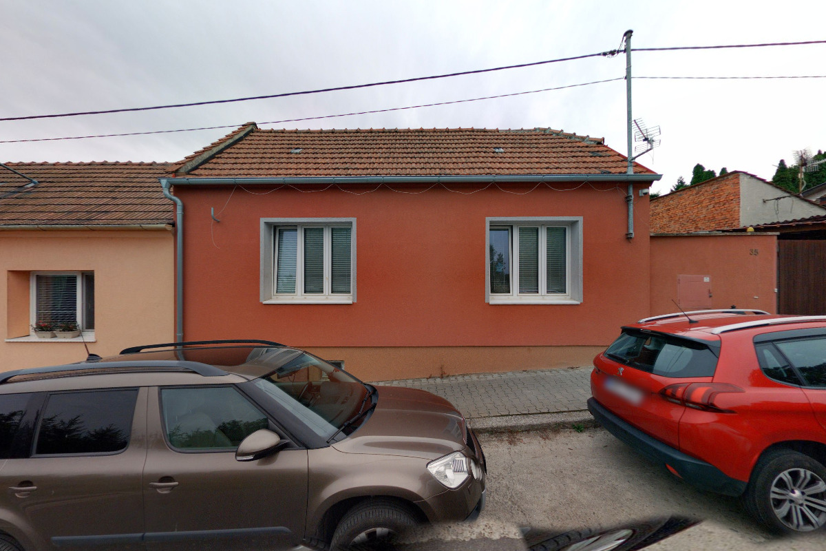 SECONDARY TRADE s. r. o.