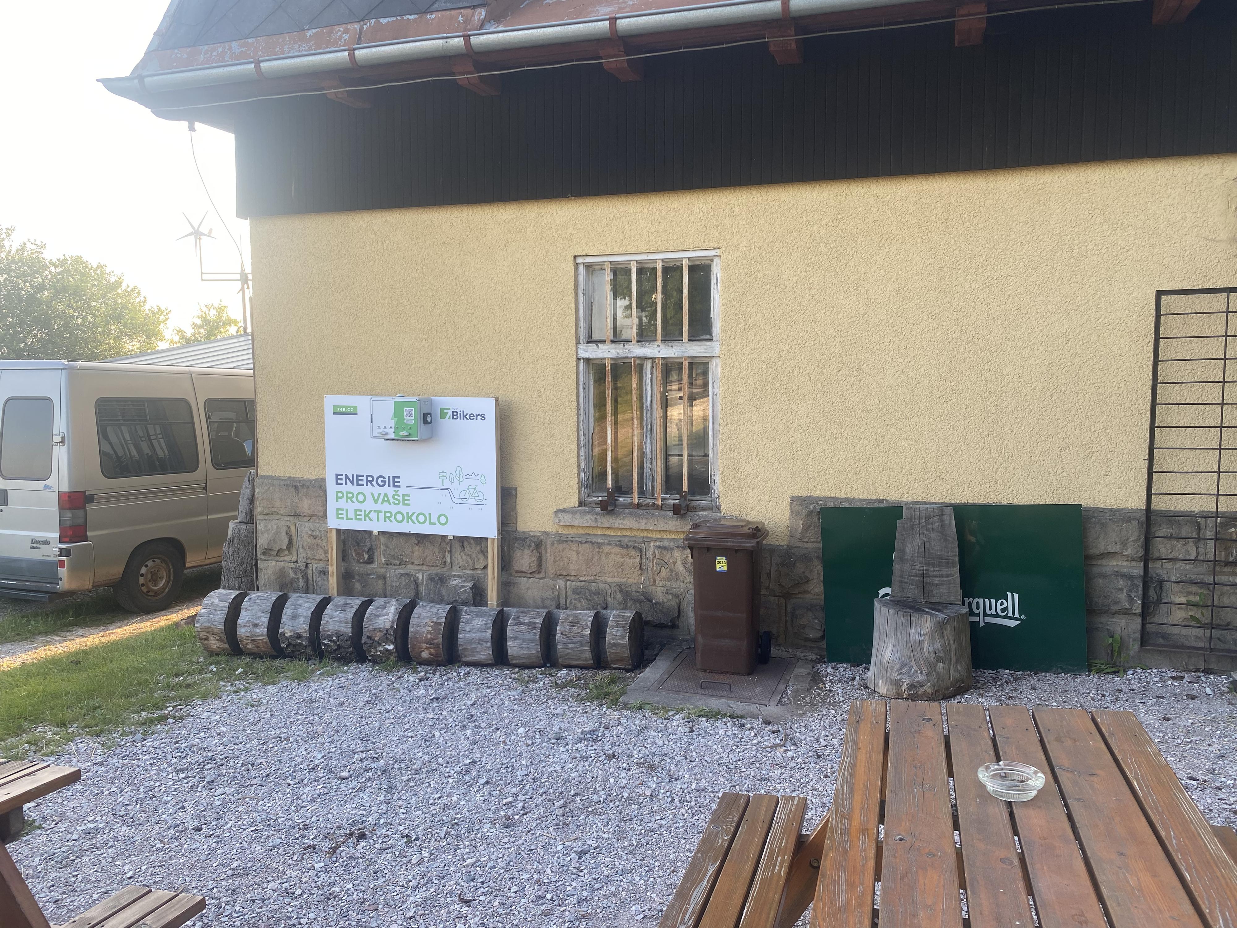 Nabíjecí stanice Raisova chata