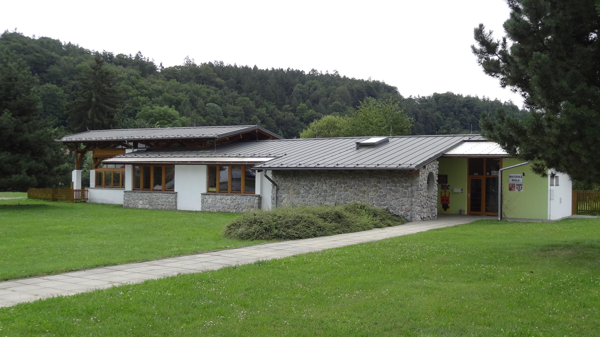 Mateřská škola Sloup foto 3