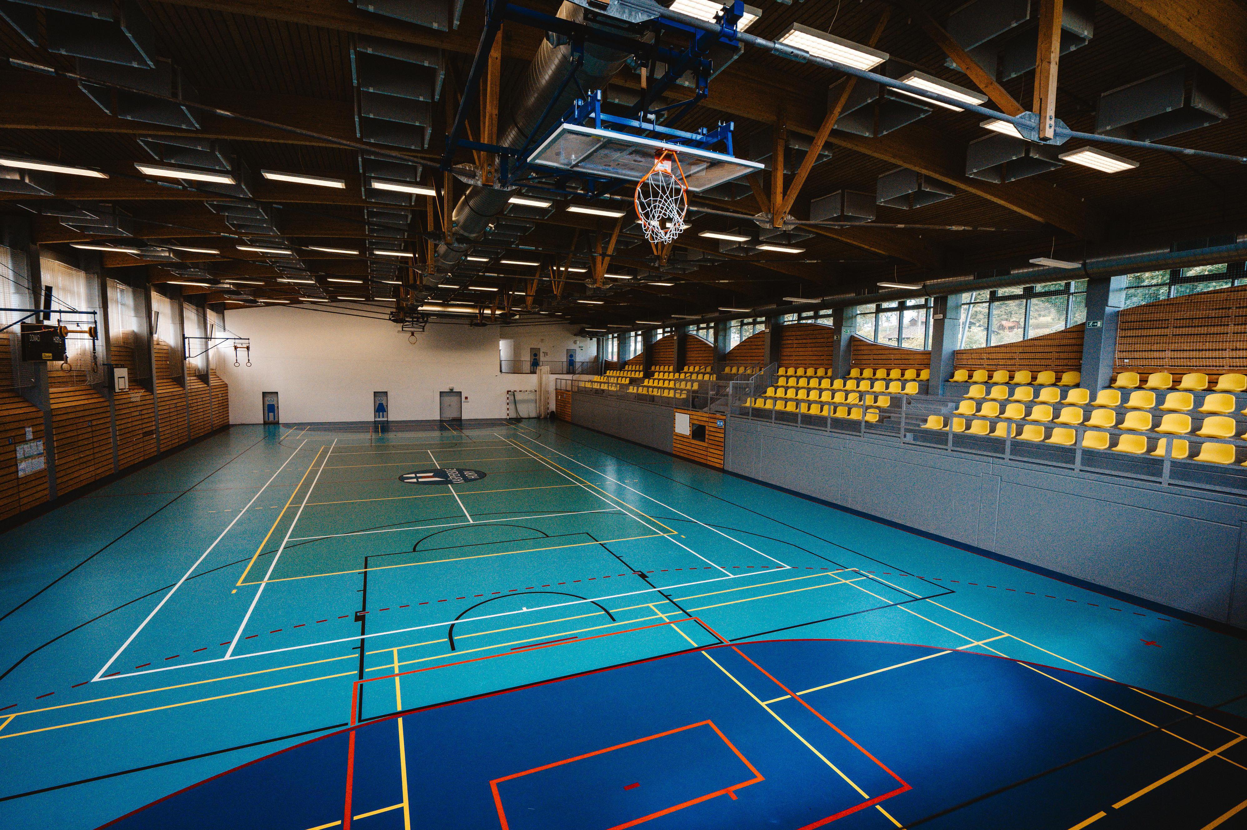 Sportovní hala - Technické služby Města Kašperské Hory