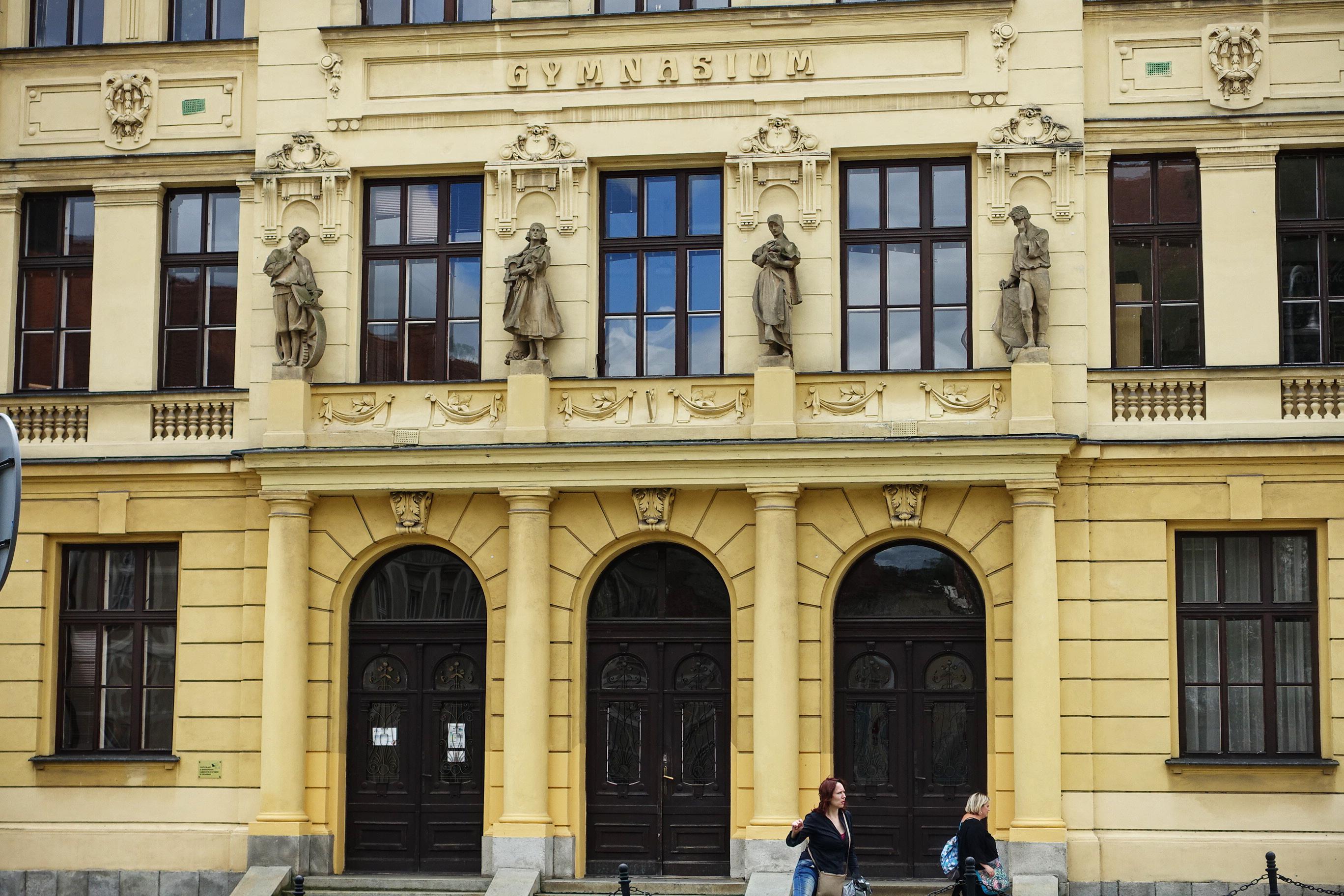 Masarykovo gymnázium, Příbor foto 4