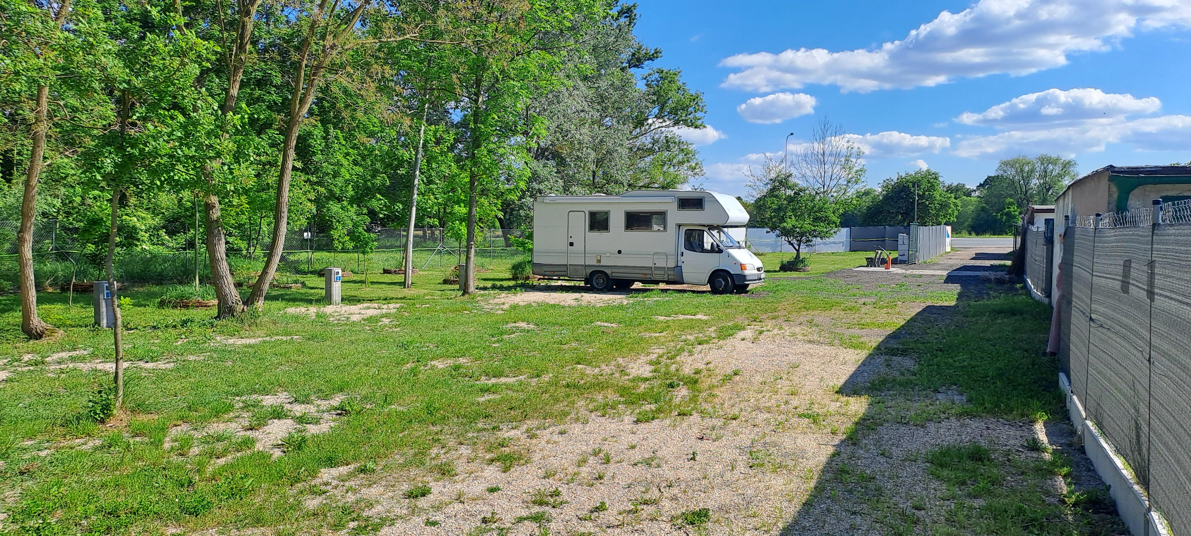 Stellplatz Mackárna foto 2