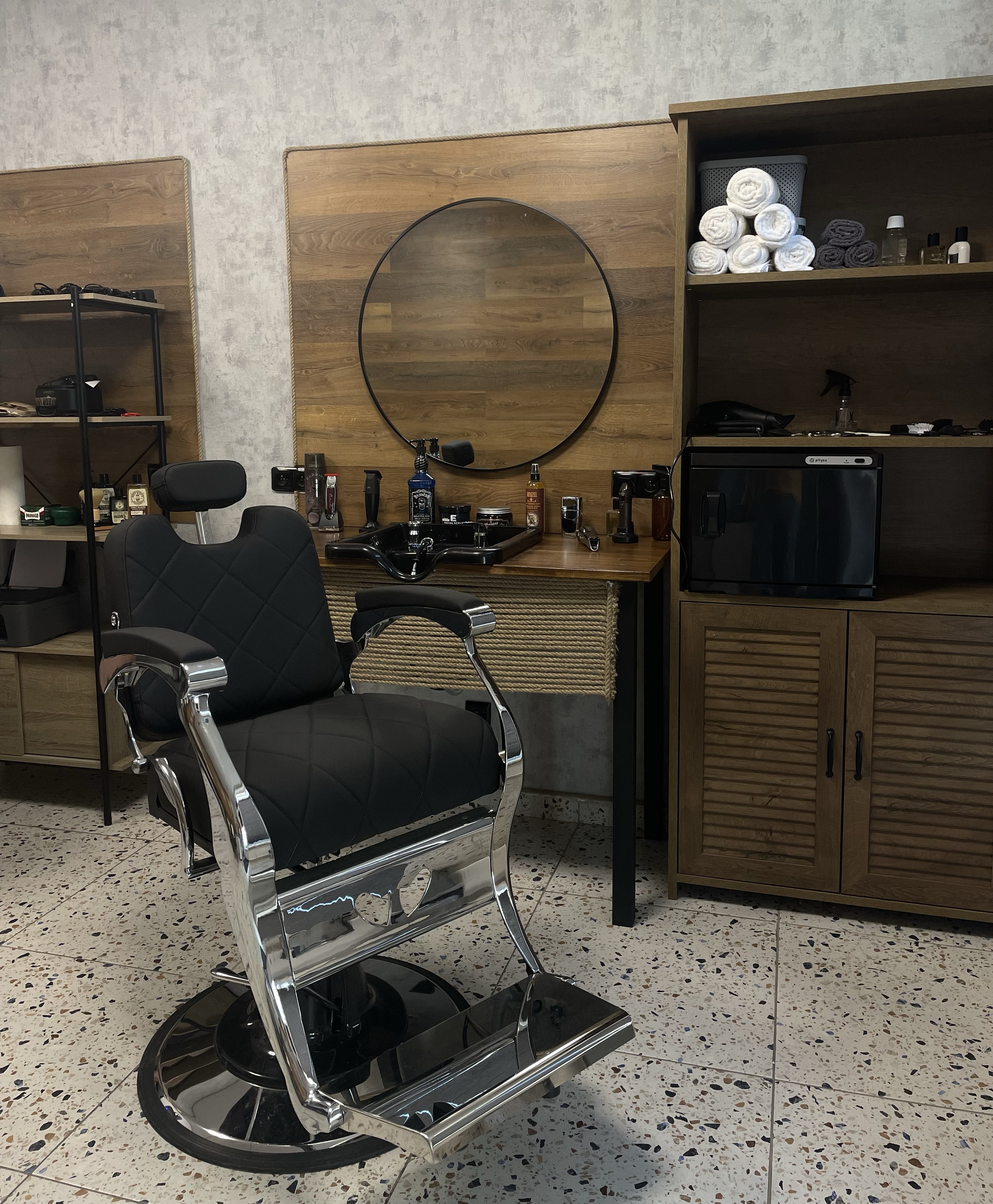 Men's Hut Barbershop foto 4