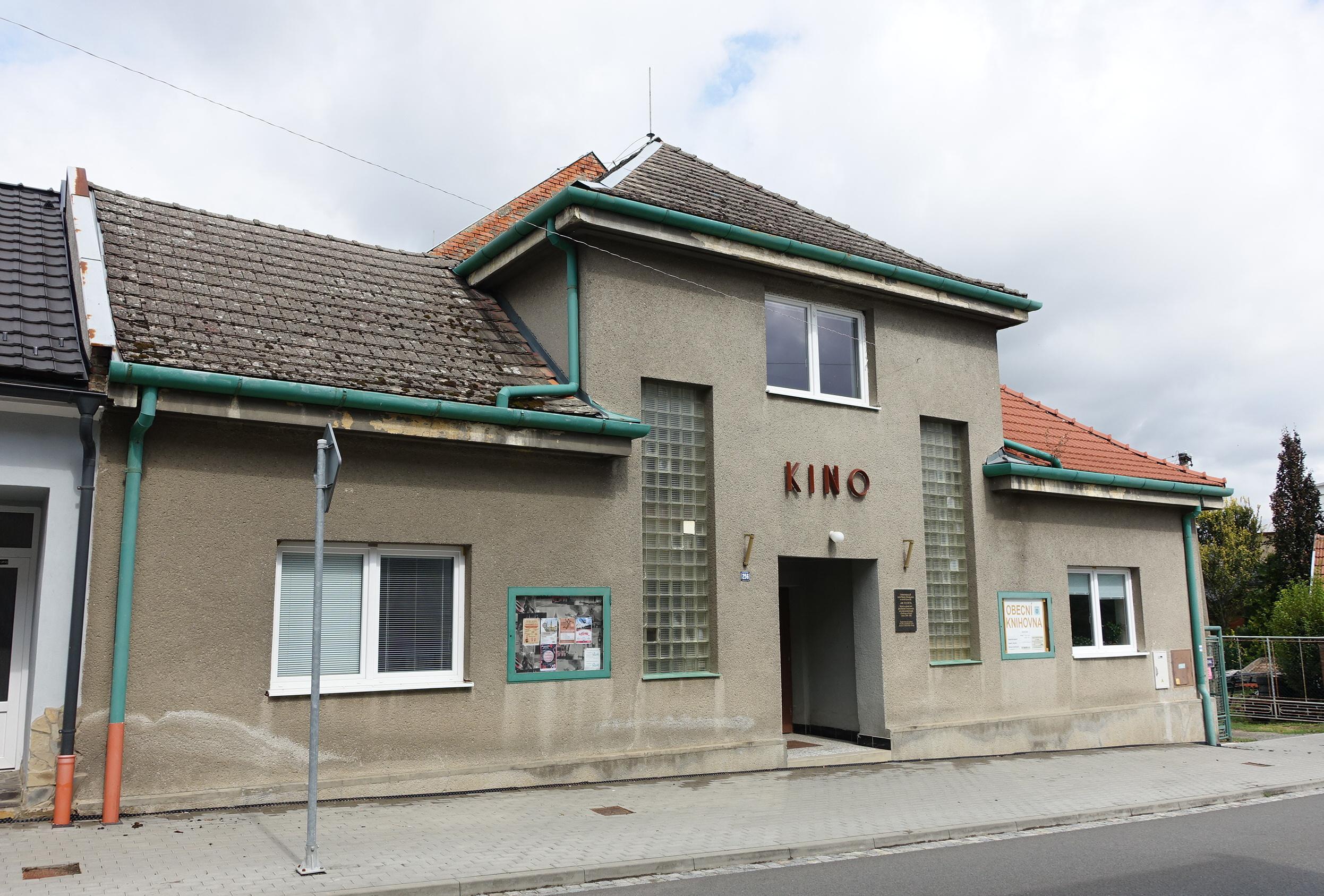 Obecní knihovna Dřevohostice