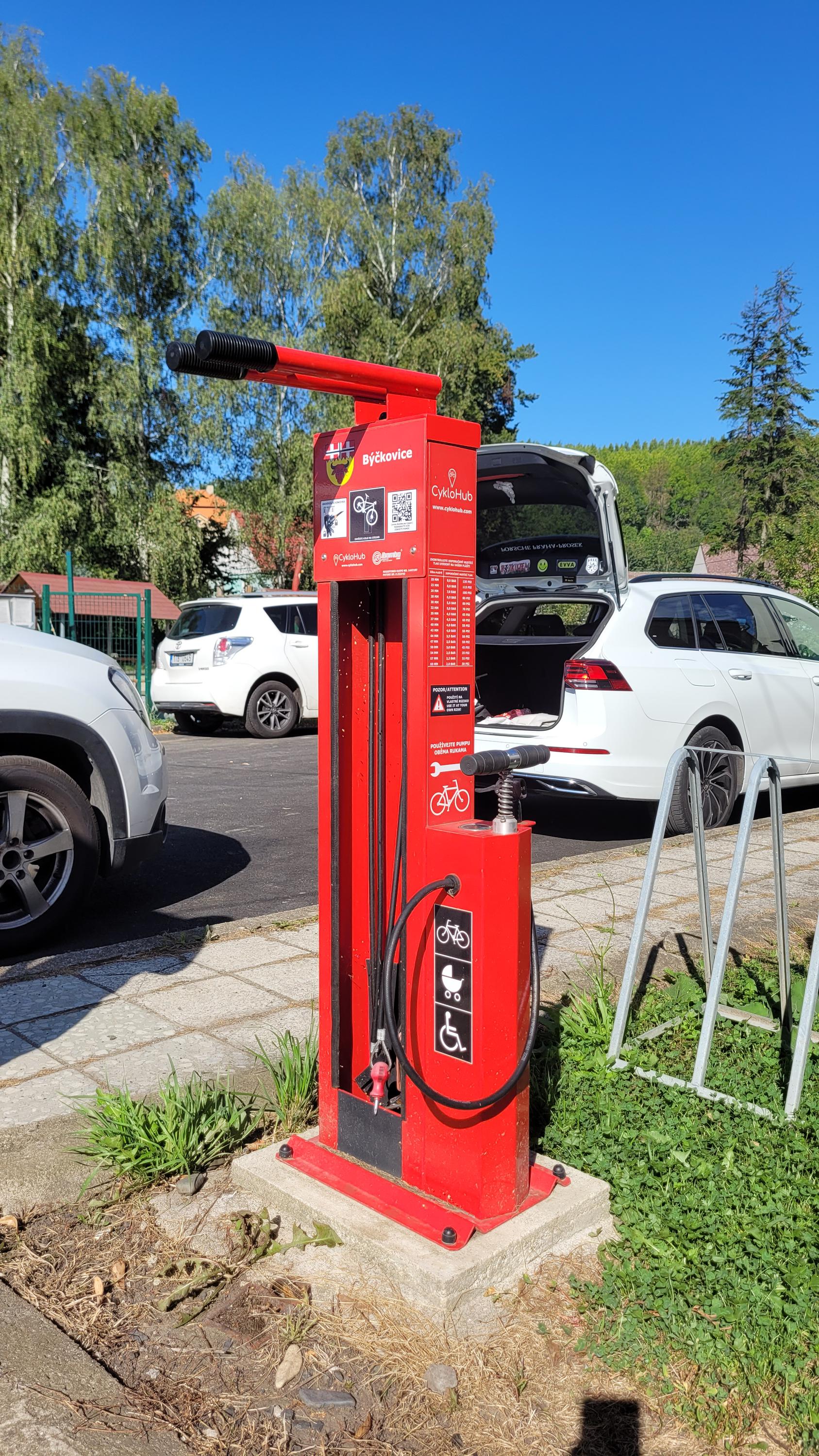 Nabíjecí stanice Obecní úřad Býčkovice foto 4