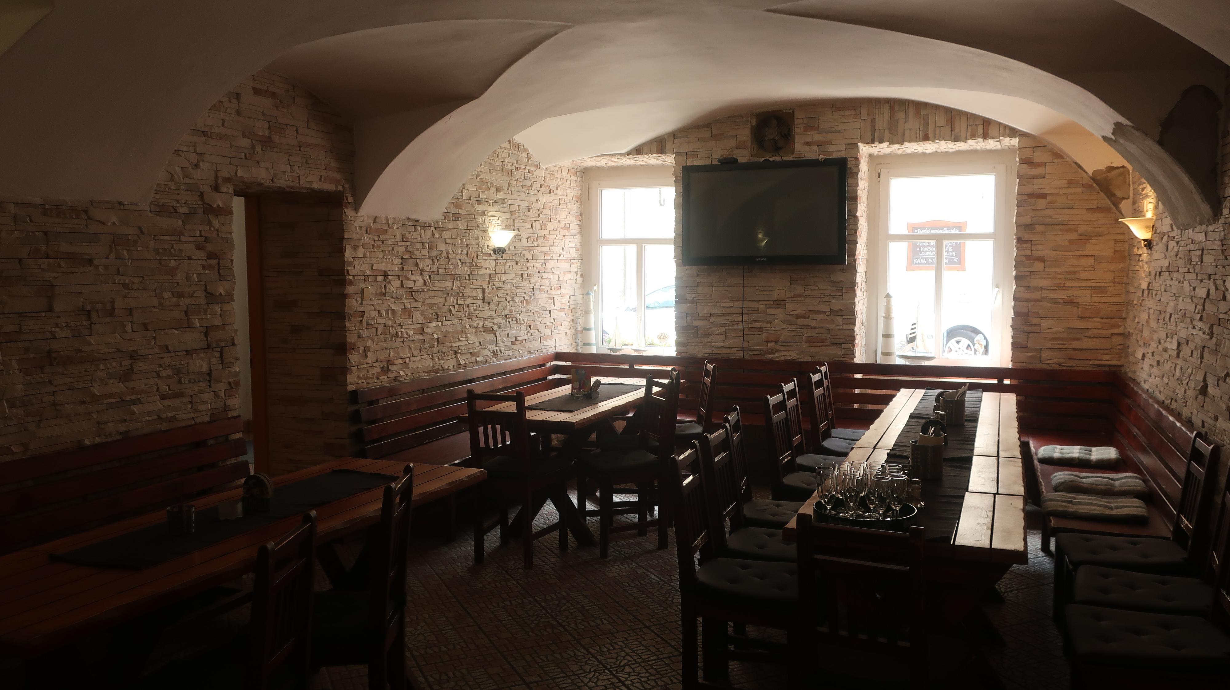 Restaurace Maják foto 2