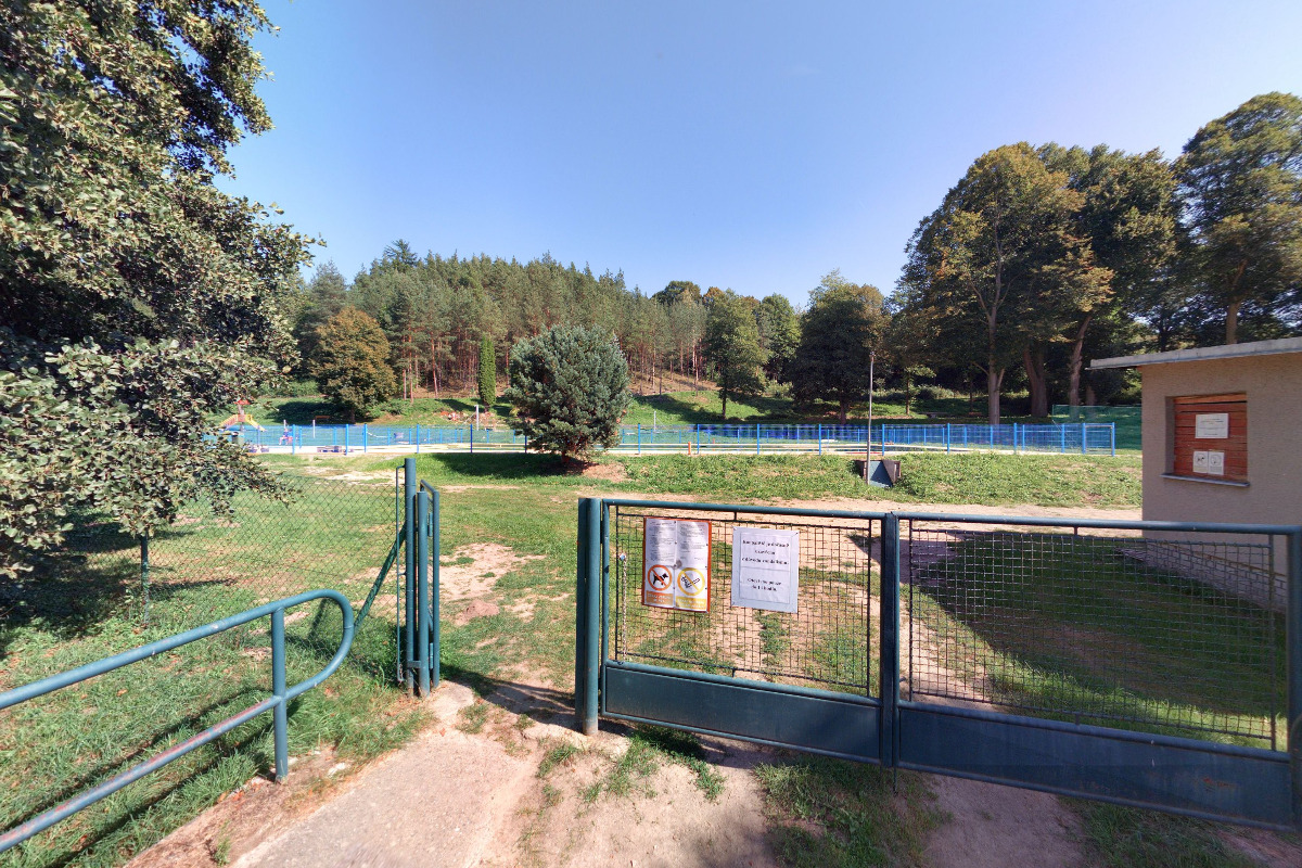 Koupaliště - Obec Brněnec