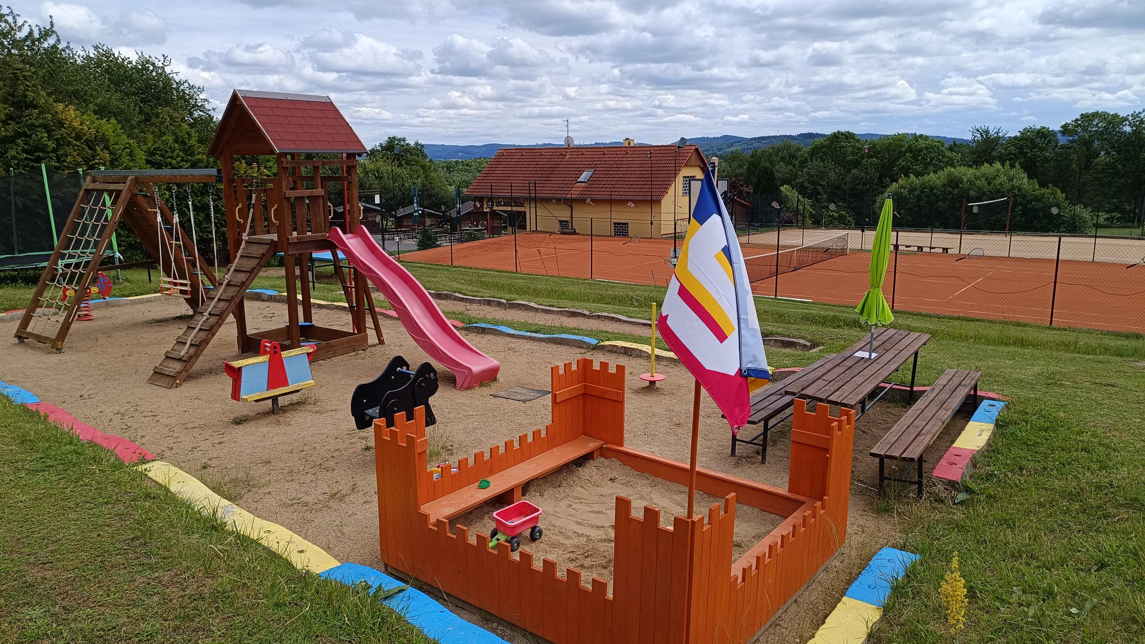 Kemp - Sportareál Šťastný foto 5