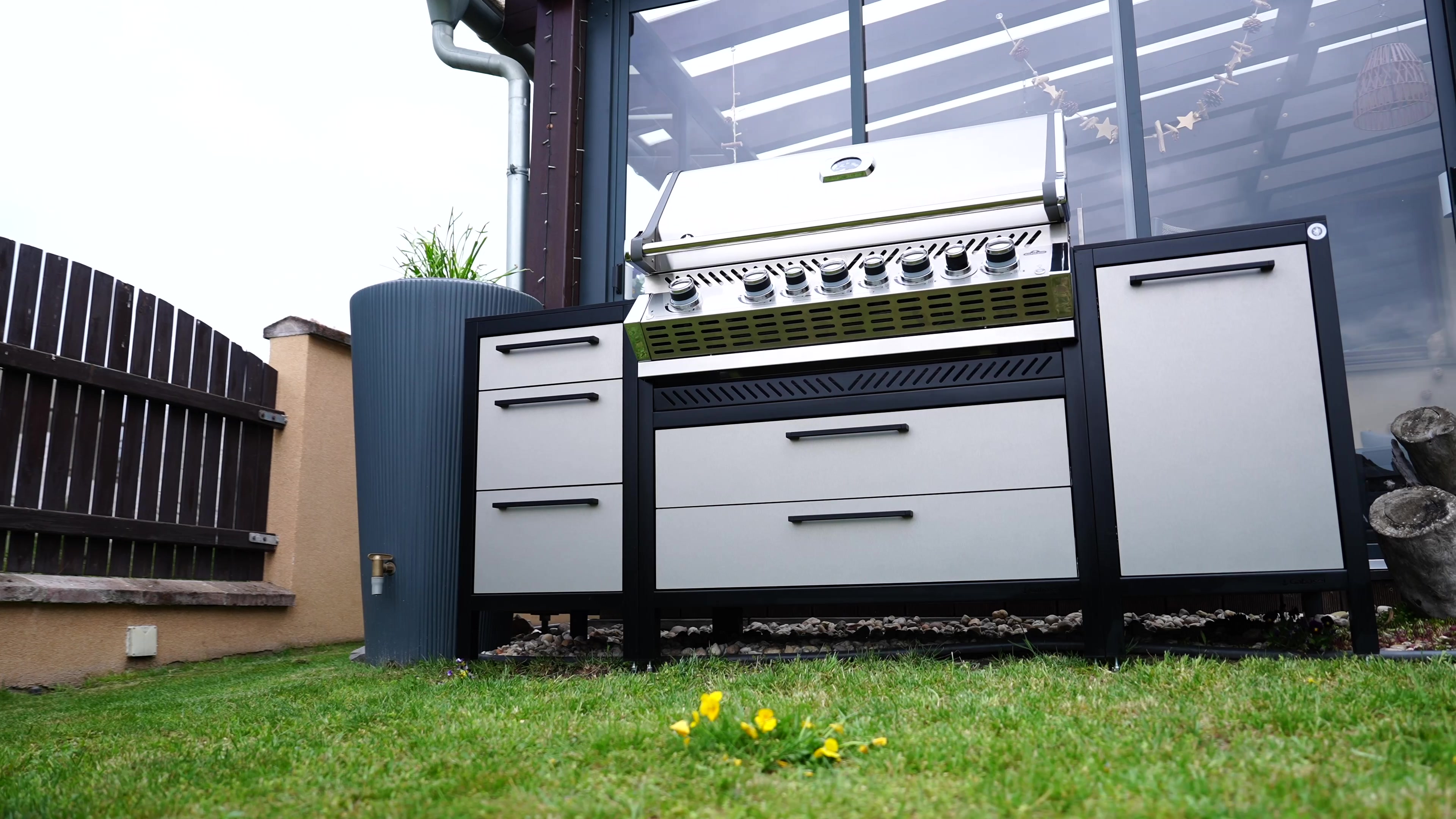 GABASOL - venkovní kuchyně foto 2 (náhled videa)