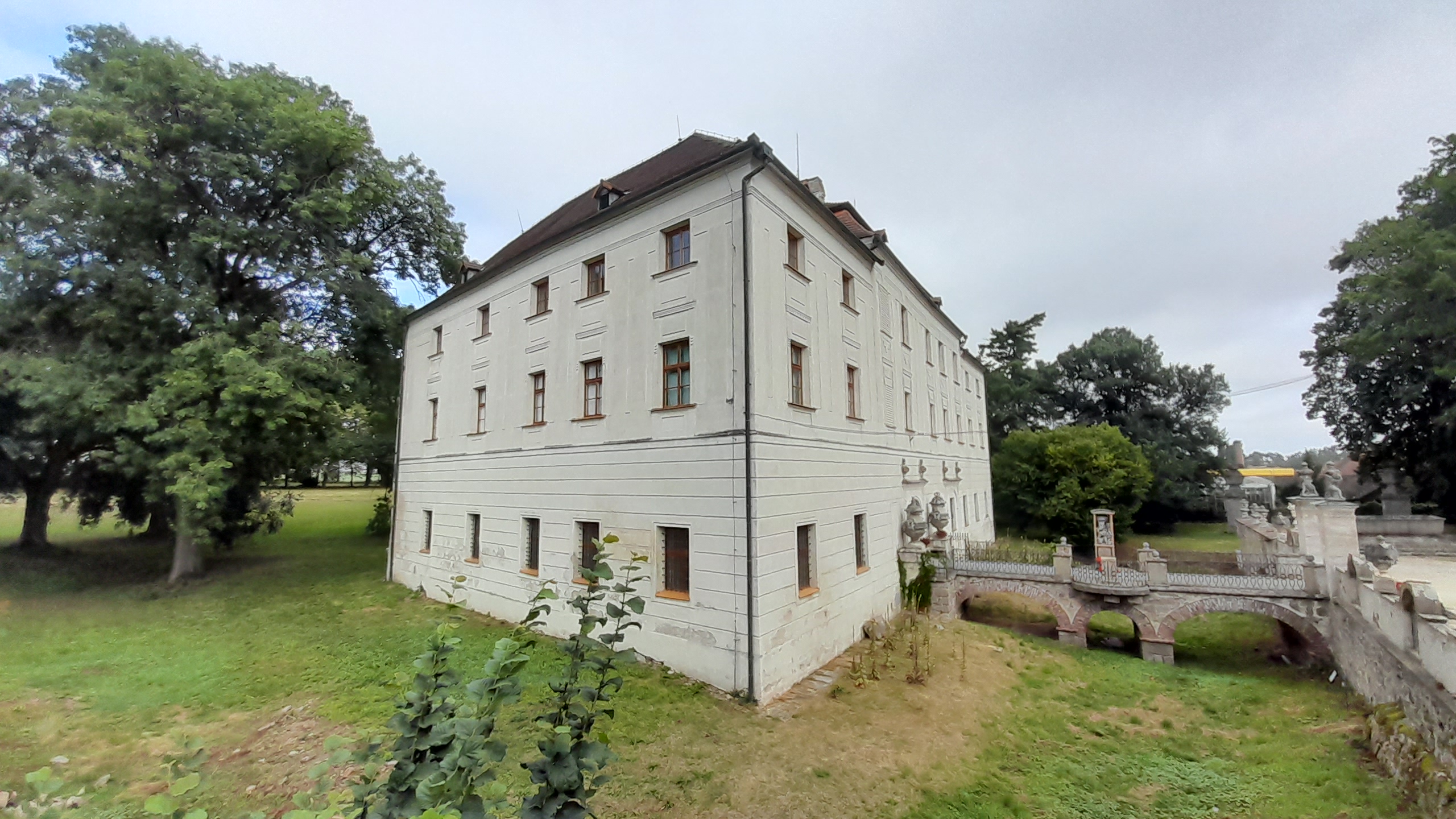 Zámek Budišov foto 2