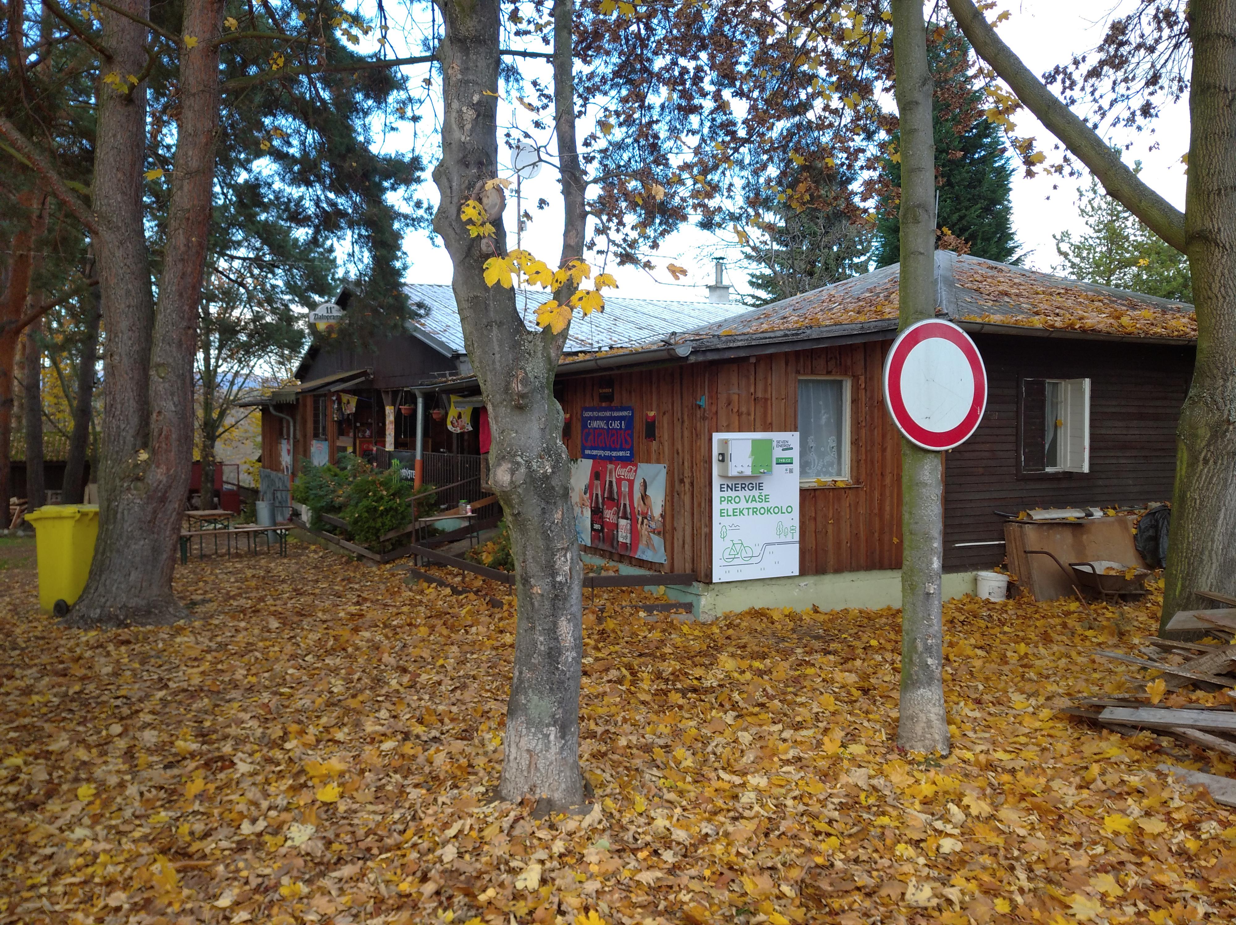 Nabíjecí stanice Auto Kemp U Lesa