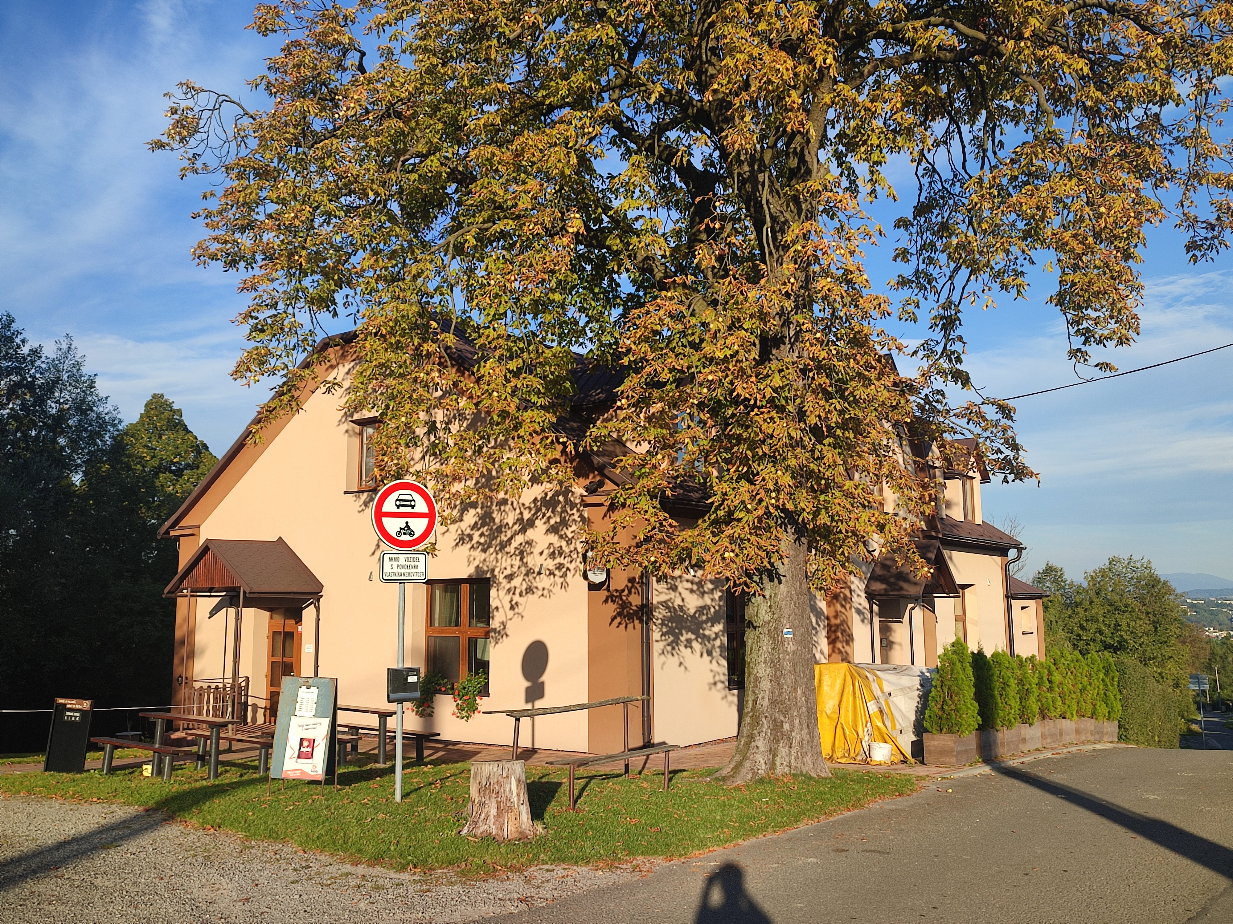 Hospůdka - Penzion Pod Zámkem