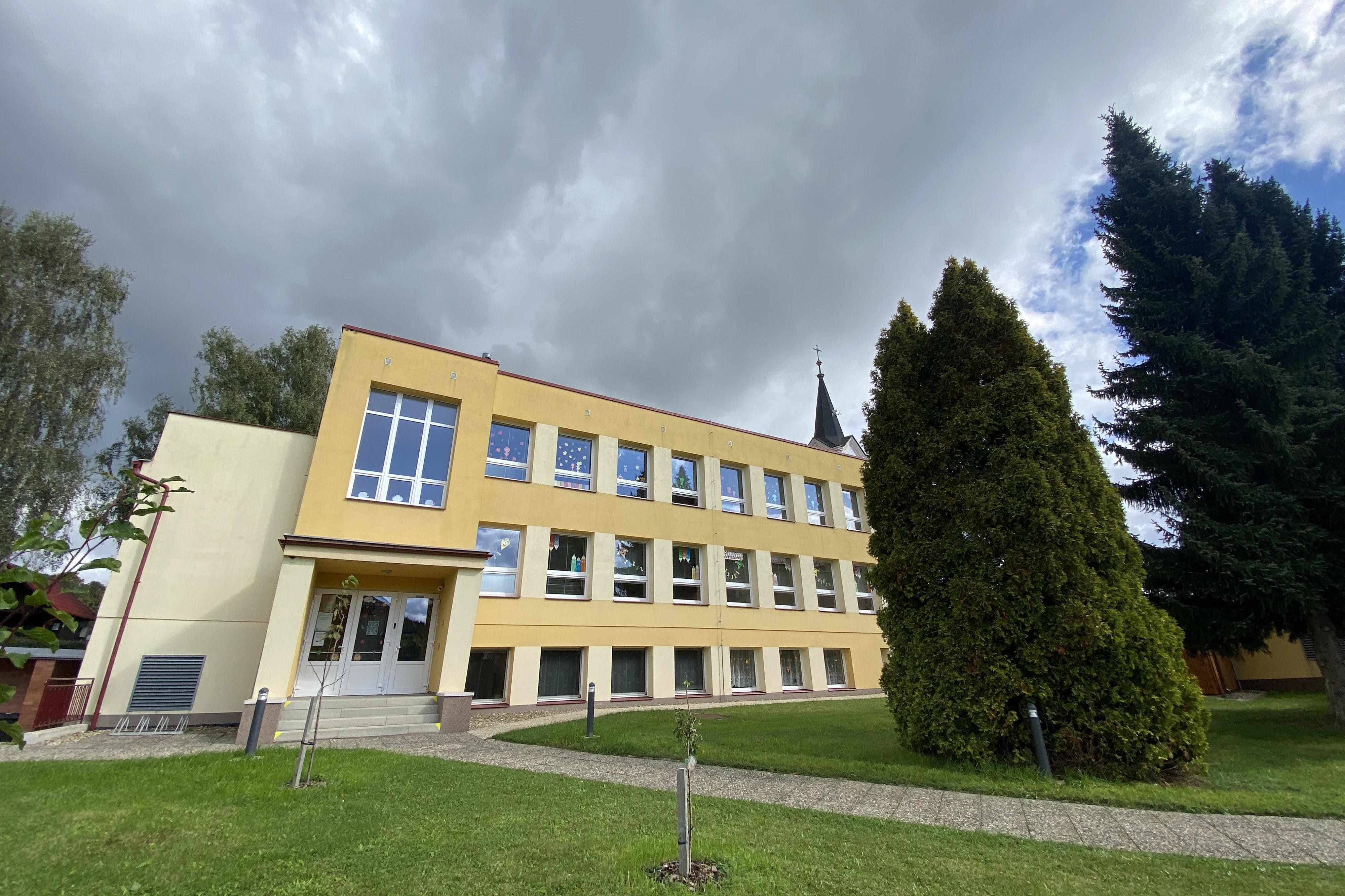 Základní škola a Mateřská škola Líšnice, okres Ústí nad Orlicí