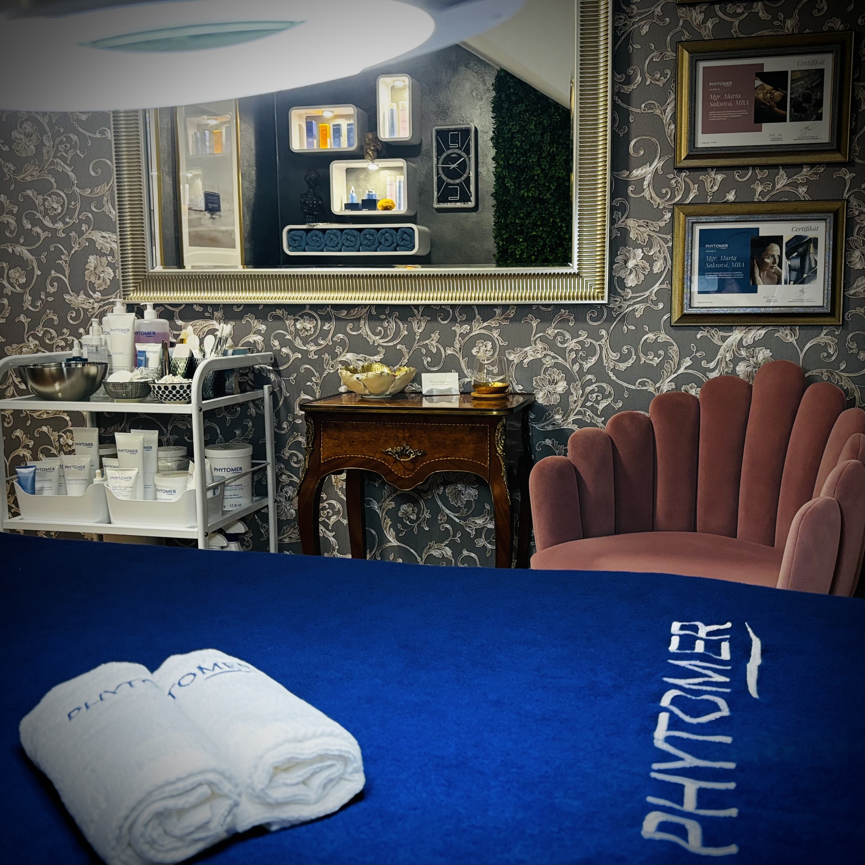 Home Cosmetics foto 4