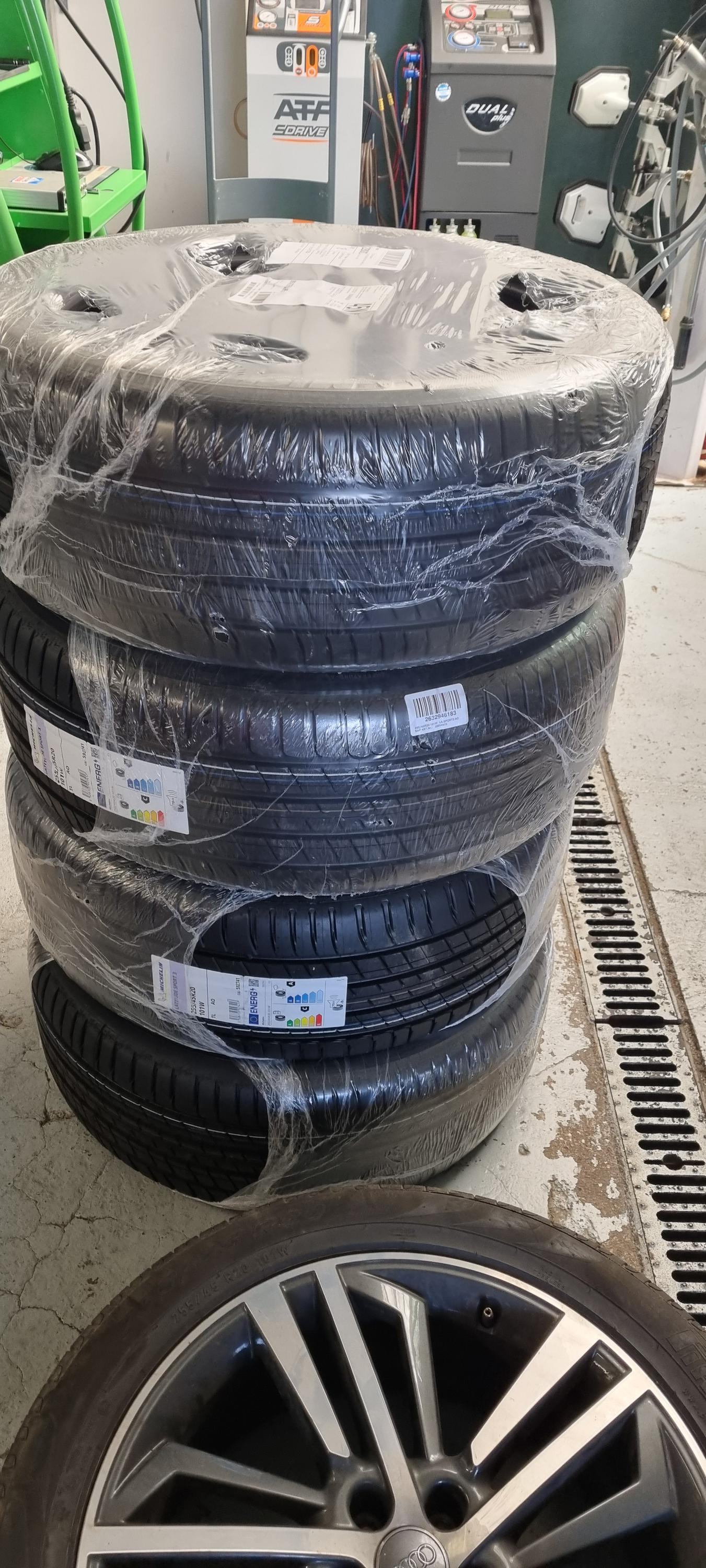 PNEUSERVIS a AUTOSERVIS Bosch Car Service foto 5